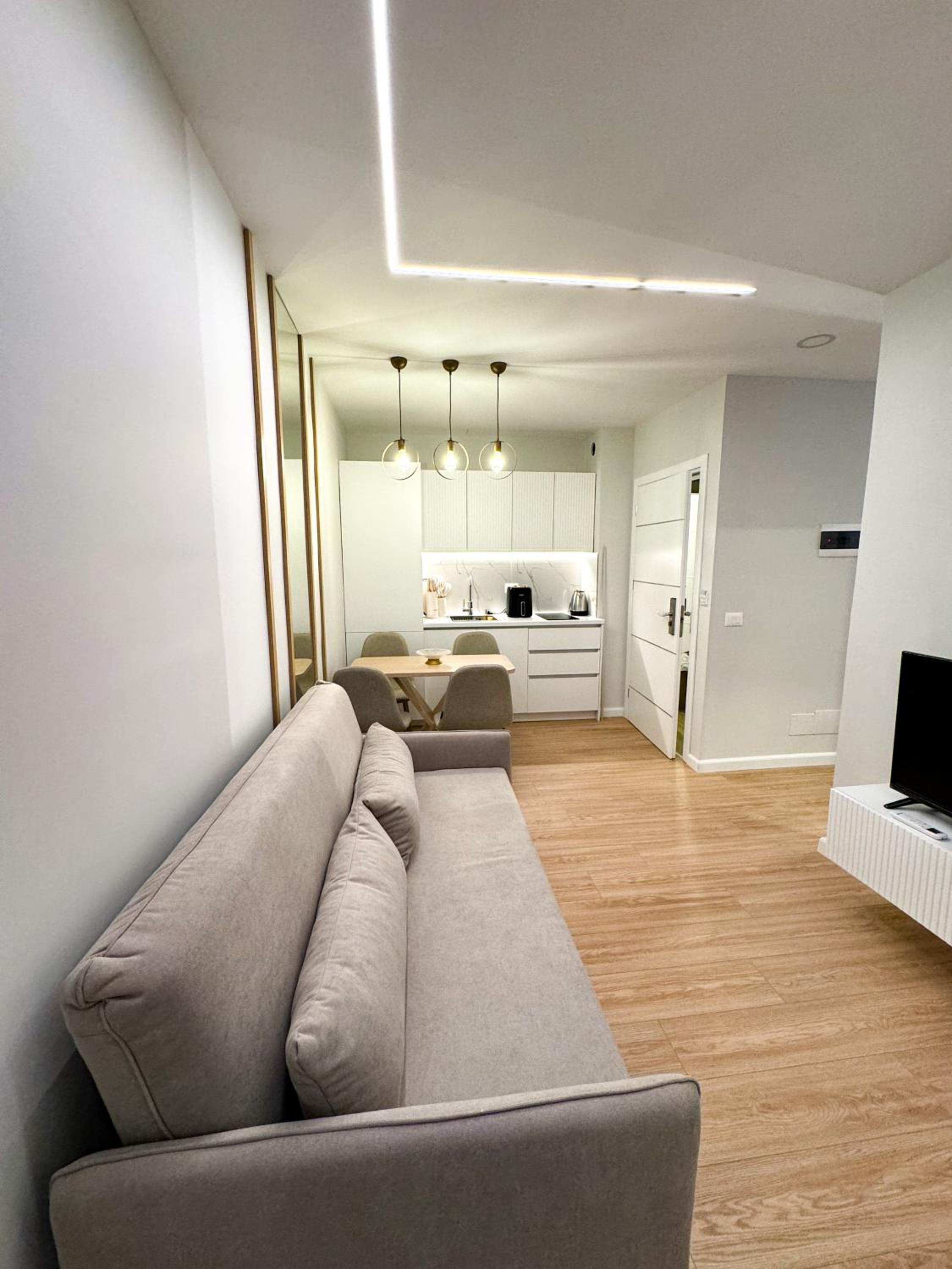 Nomad Stay Apartments