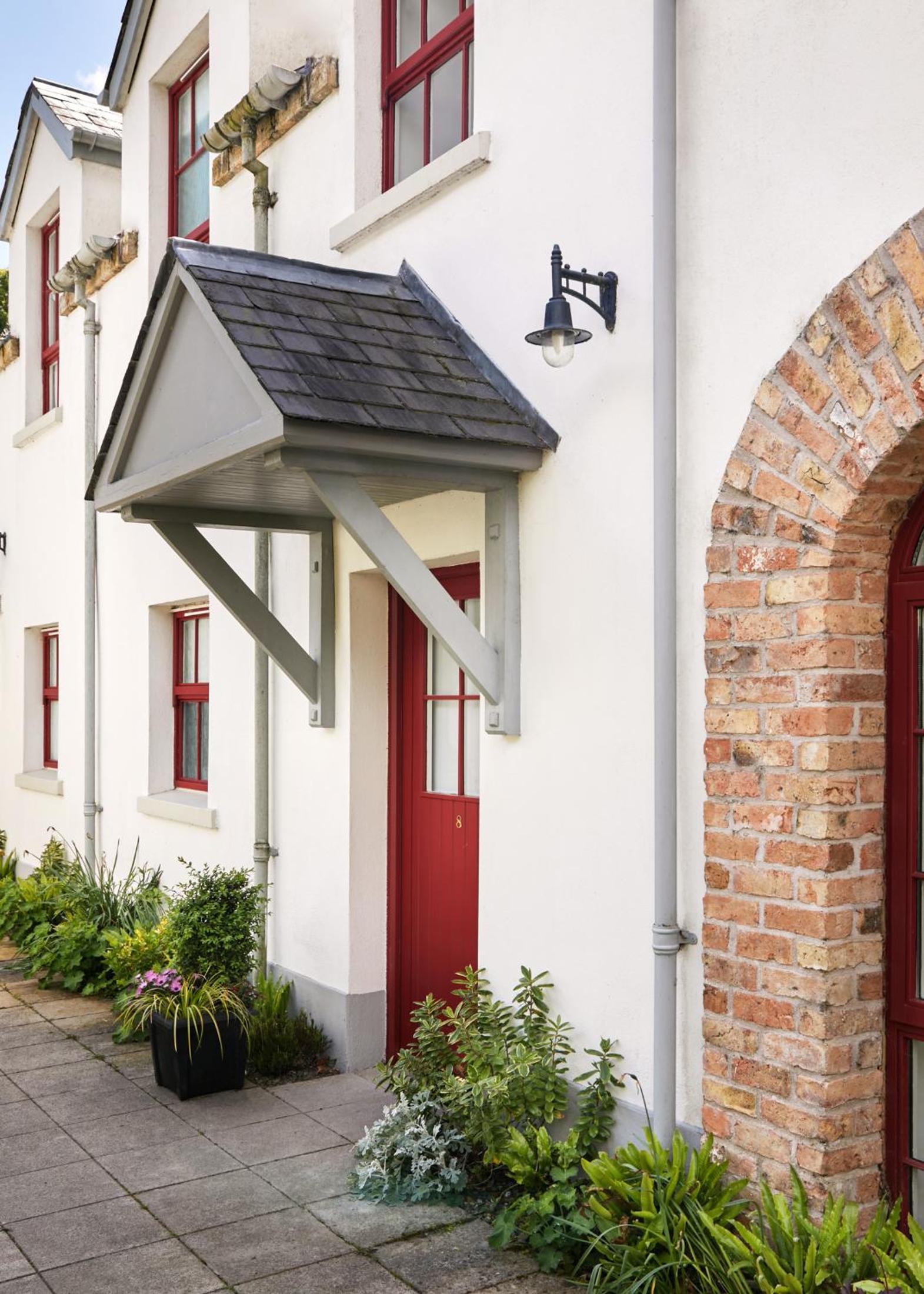 Old Stable Mews Castle Leslie view 4