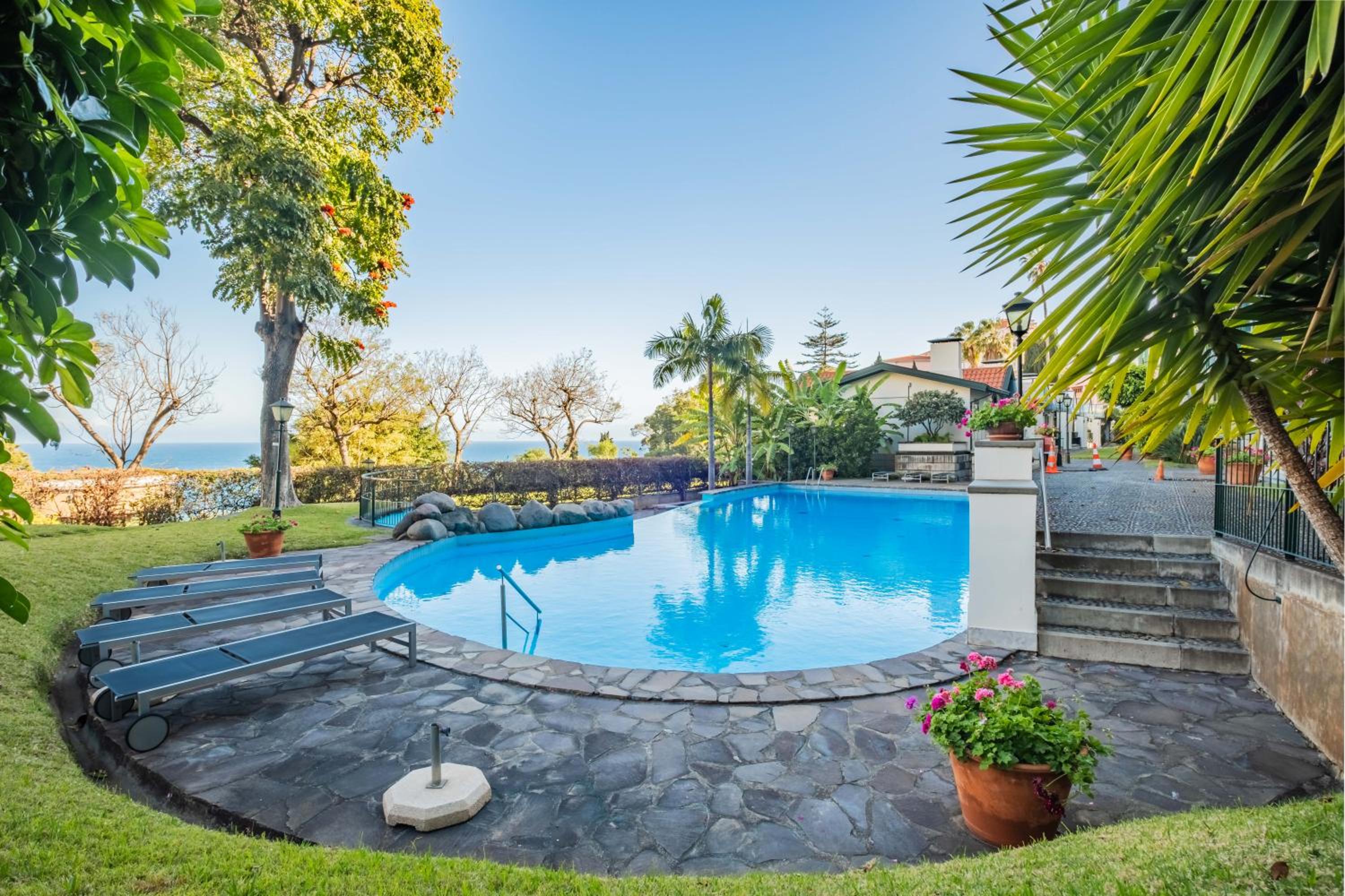 Luxury Oceanfront at Reid's Gardens view 2