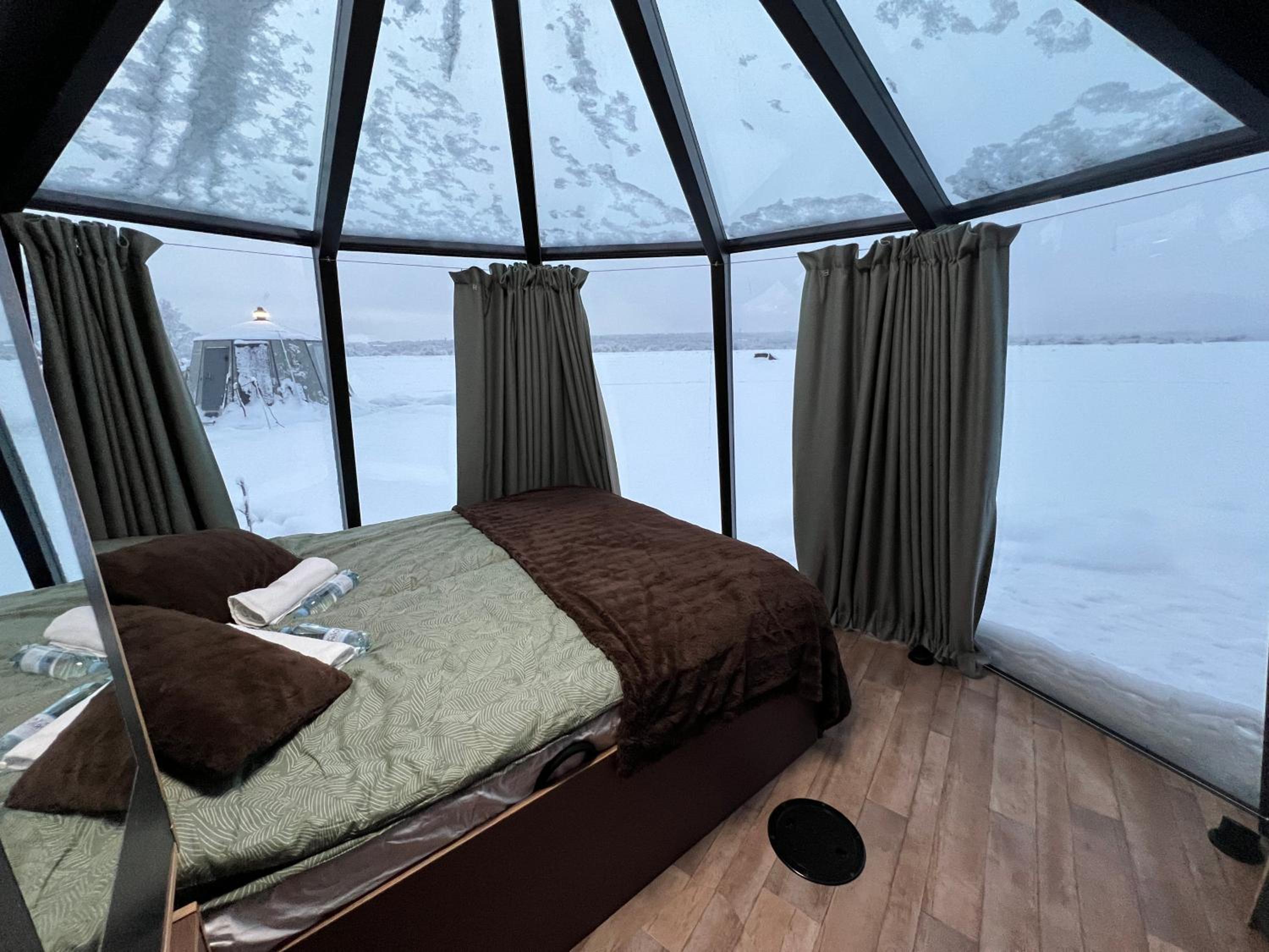 AuroraHut at Sauna Retreat