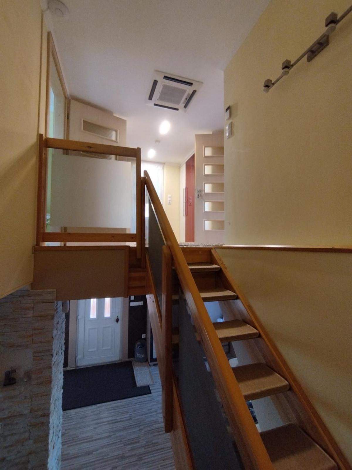 Photo 49