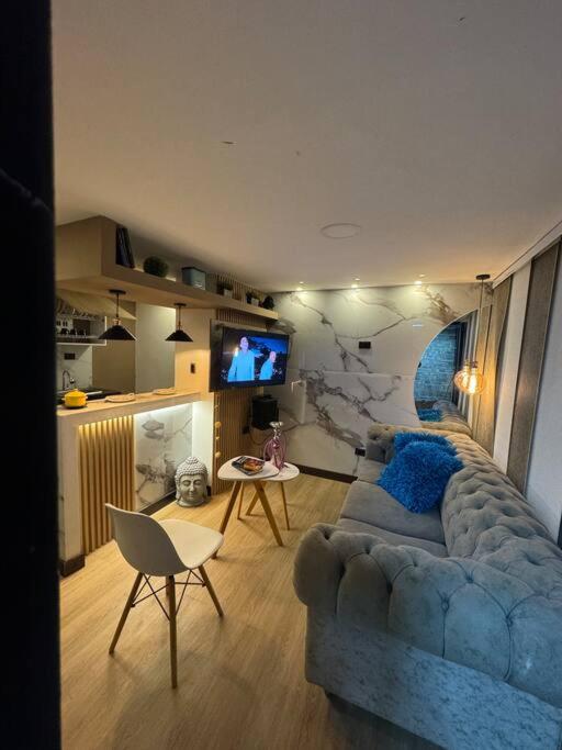 Hermoso loft con vista a la montaña