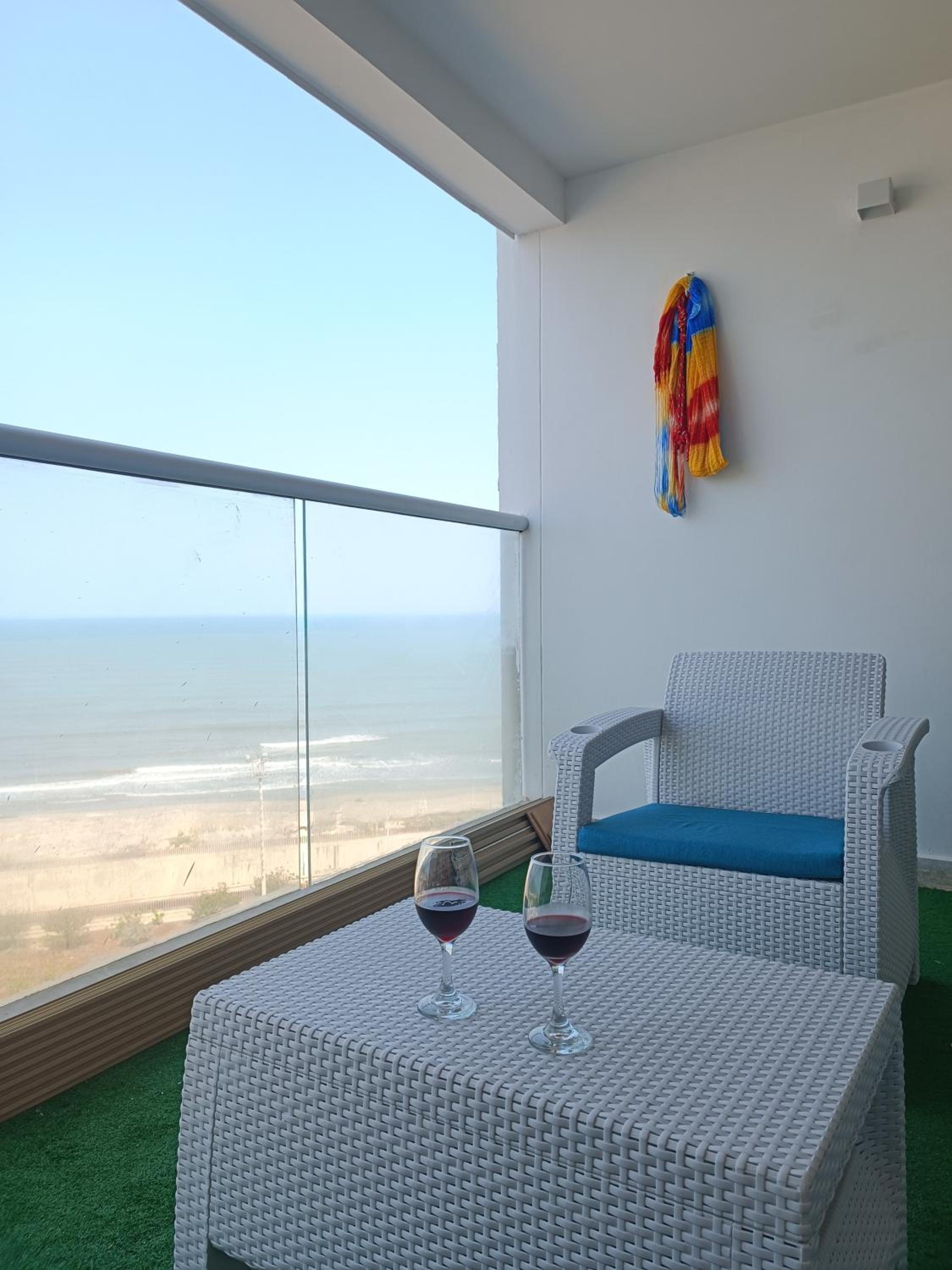 Apartamento Frente al Mar Amoblado Cartagena