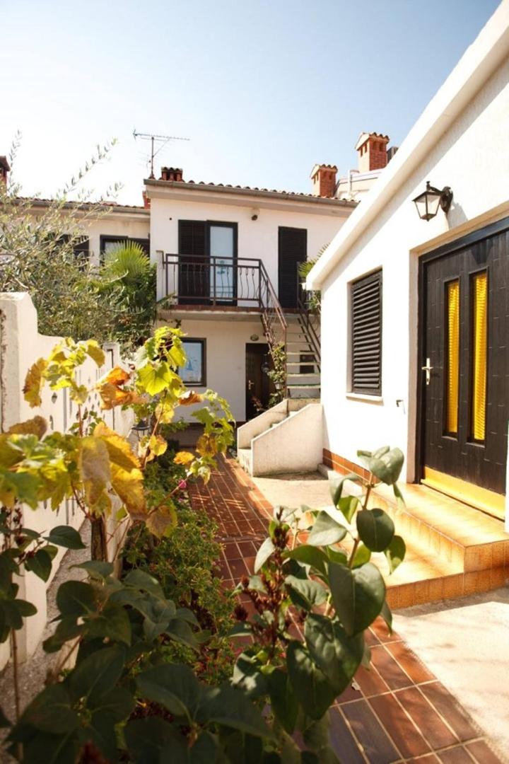 Apartments Porec beach area Simo - Property Image 41