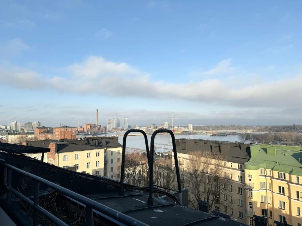 HHH Helsinki Center apartment, Crown of Kruununhaka with astonishing view and sauna view 3
