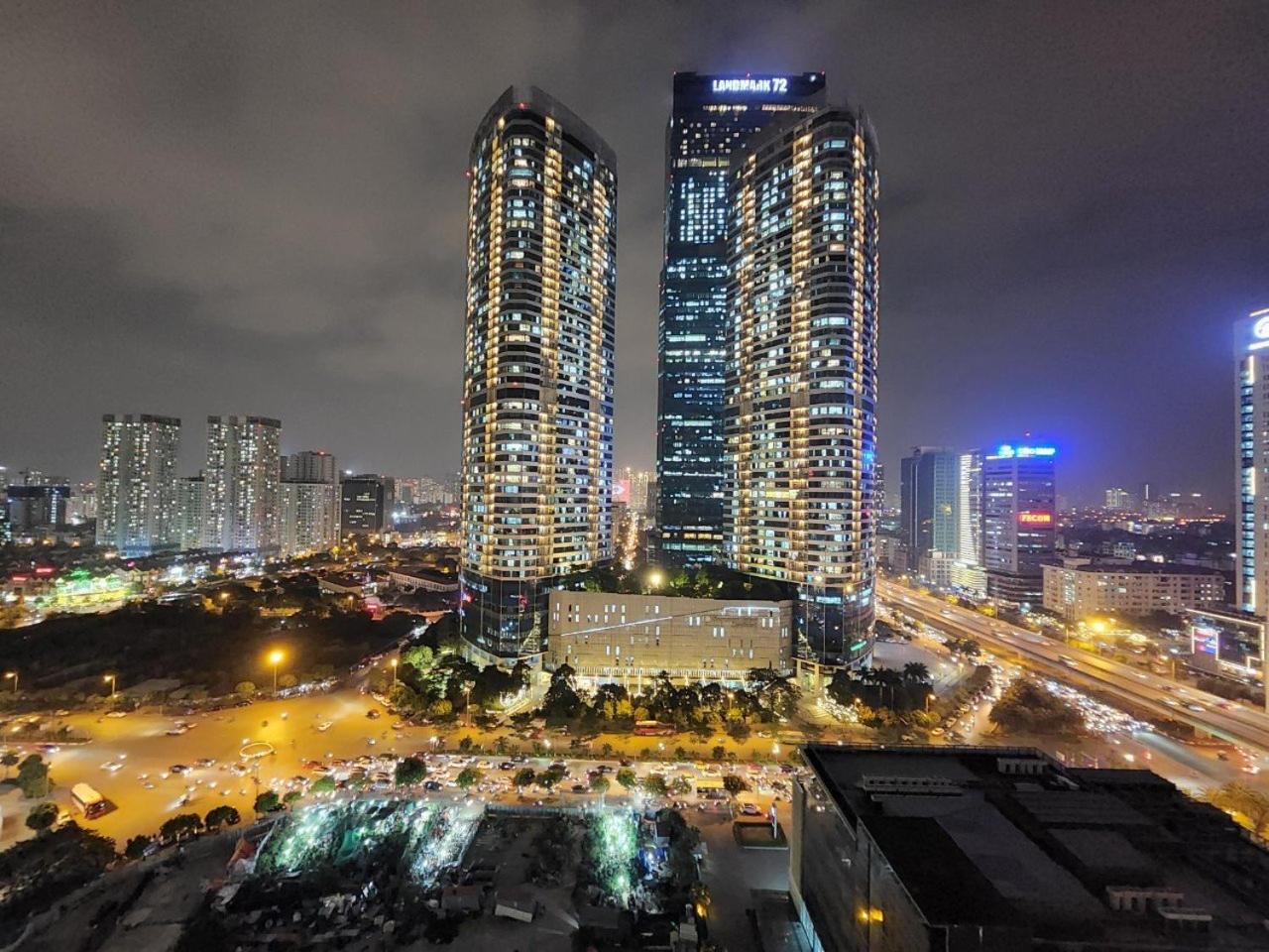 Vinhomes Skylake 1BR City View - Daniel Apartment