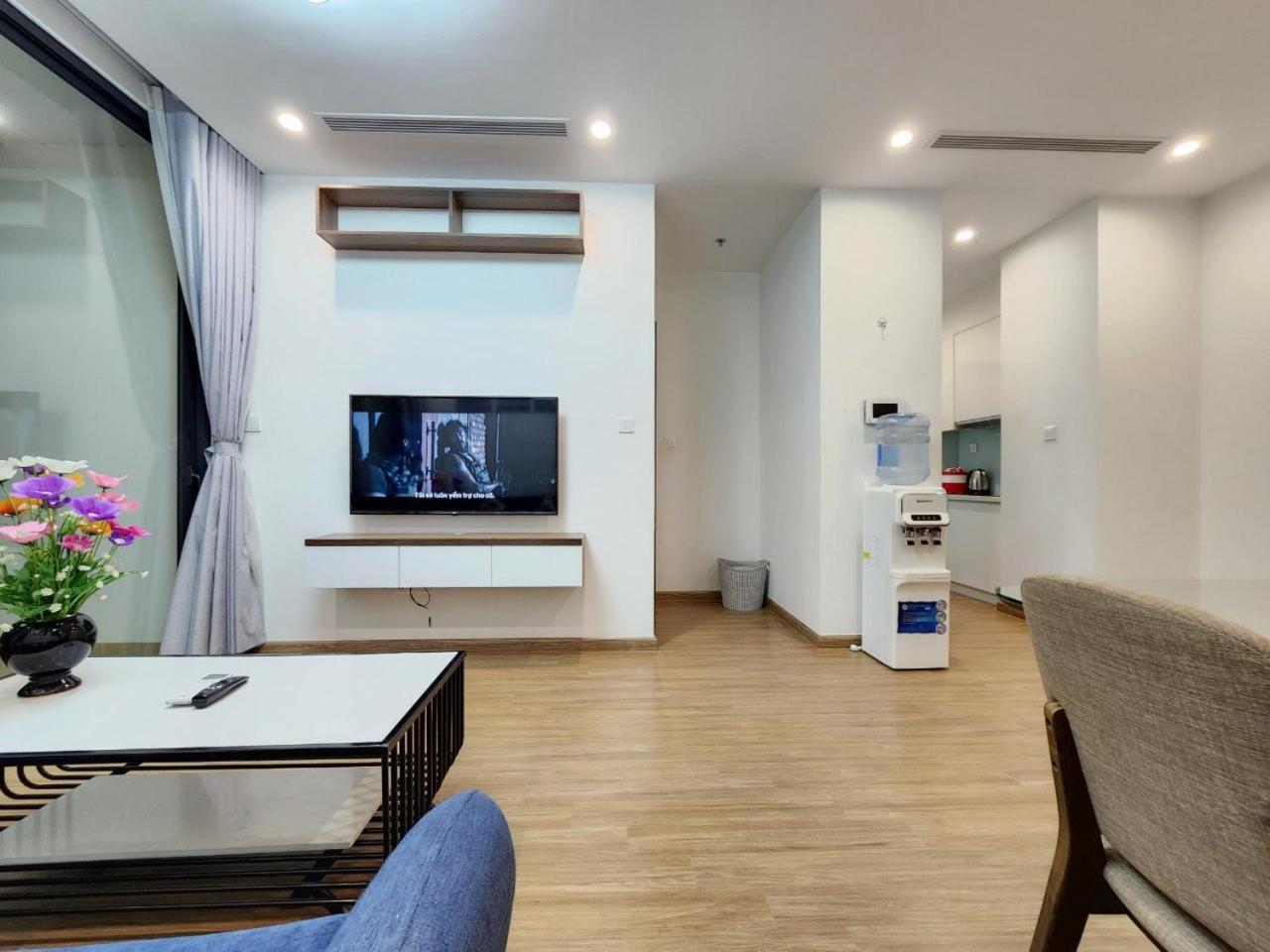 Vinhomes Skylake 1BR City View - Daniel Apartment
