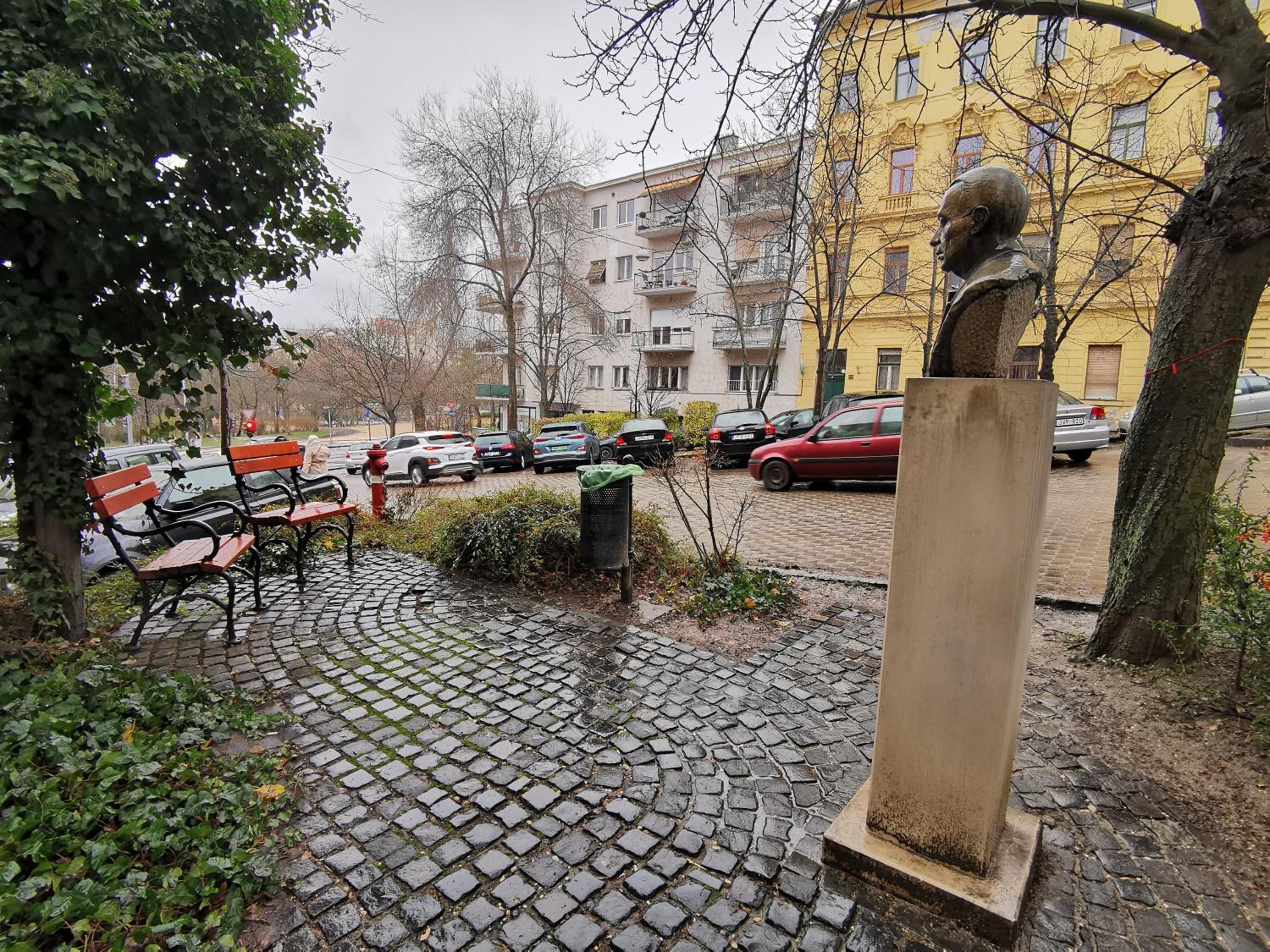 Photo 16