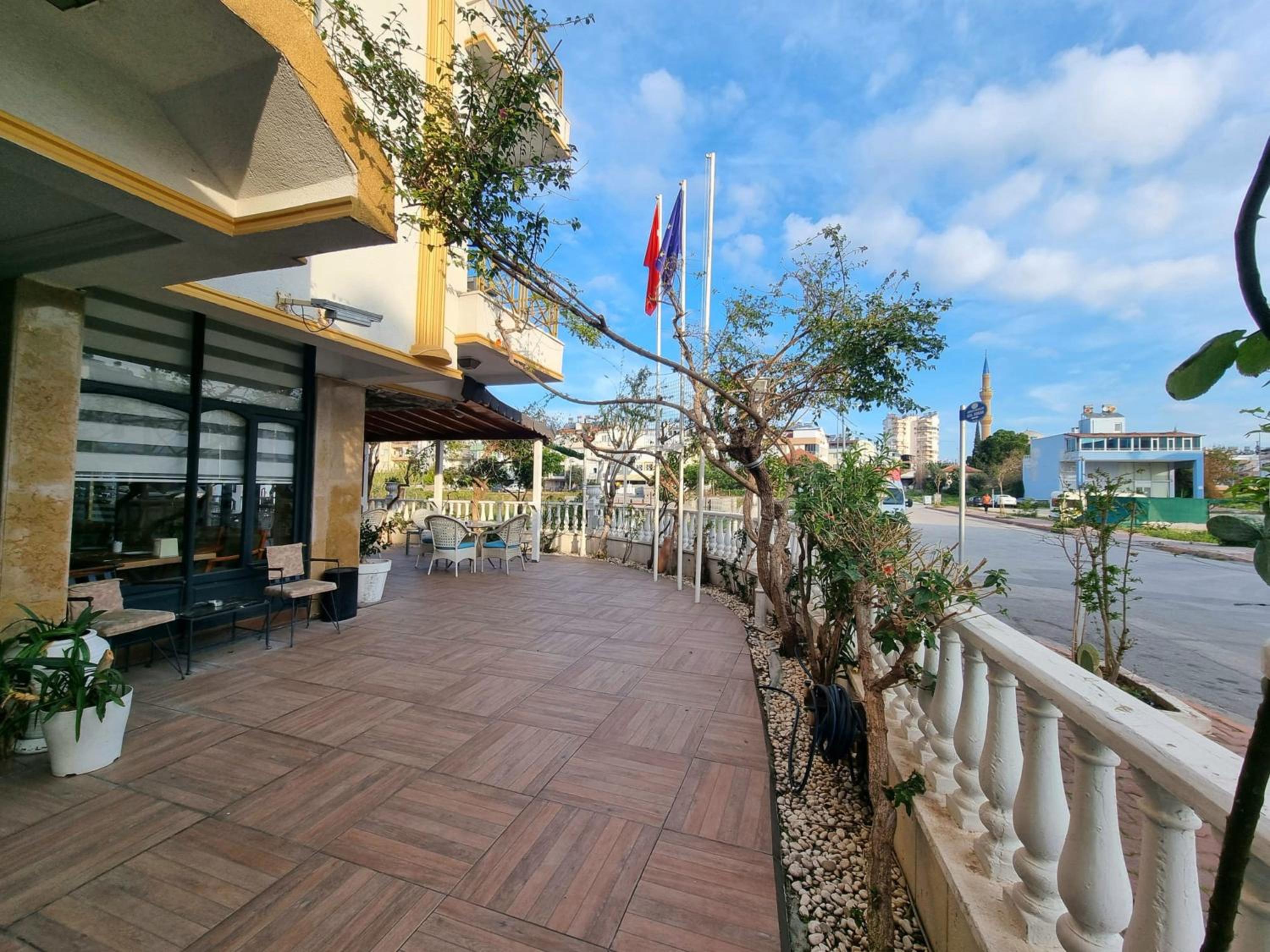 Perlo Hotel City - Image 57