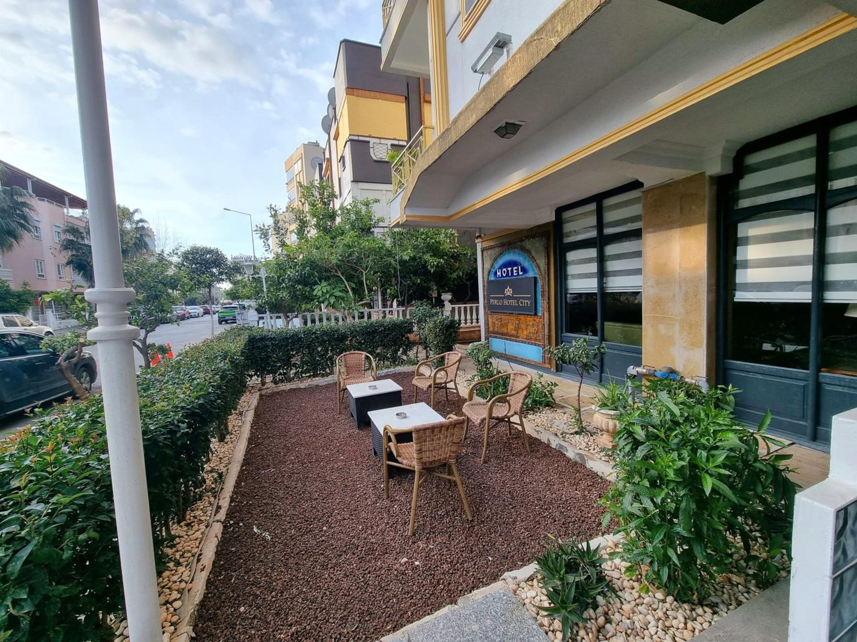 Perlo Hotel City - Image 33