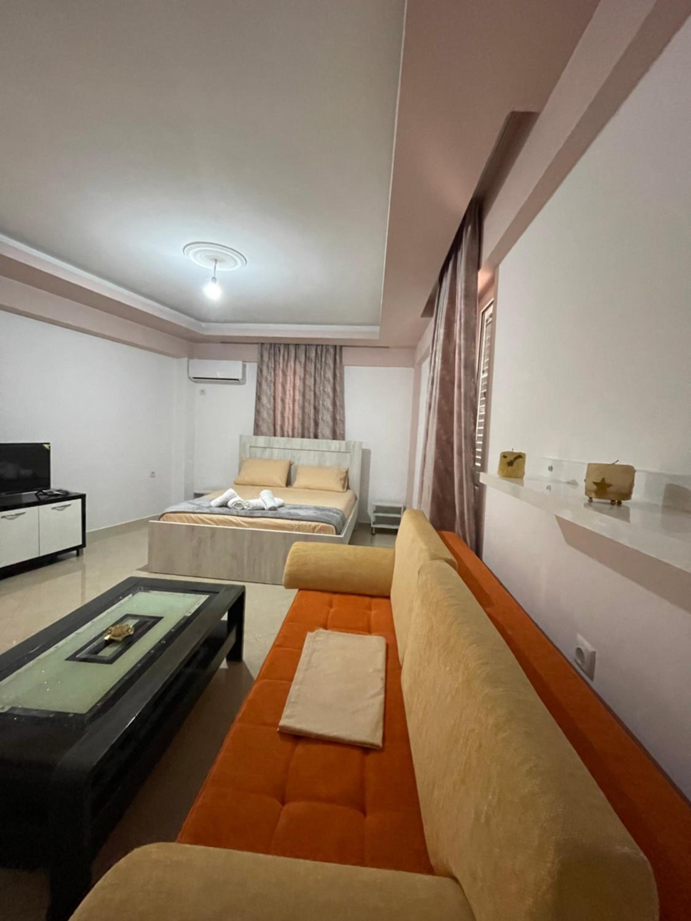 Eveline Boutique Apartments