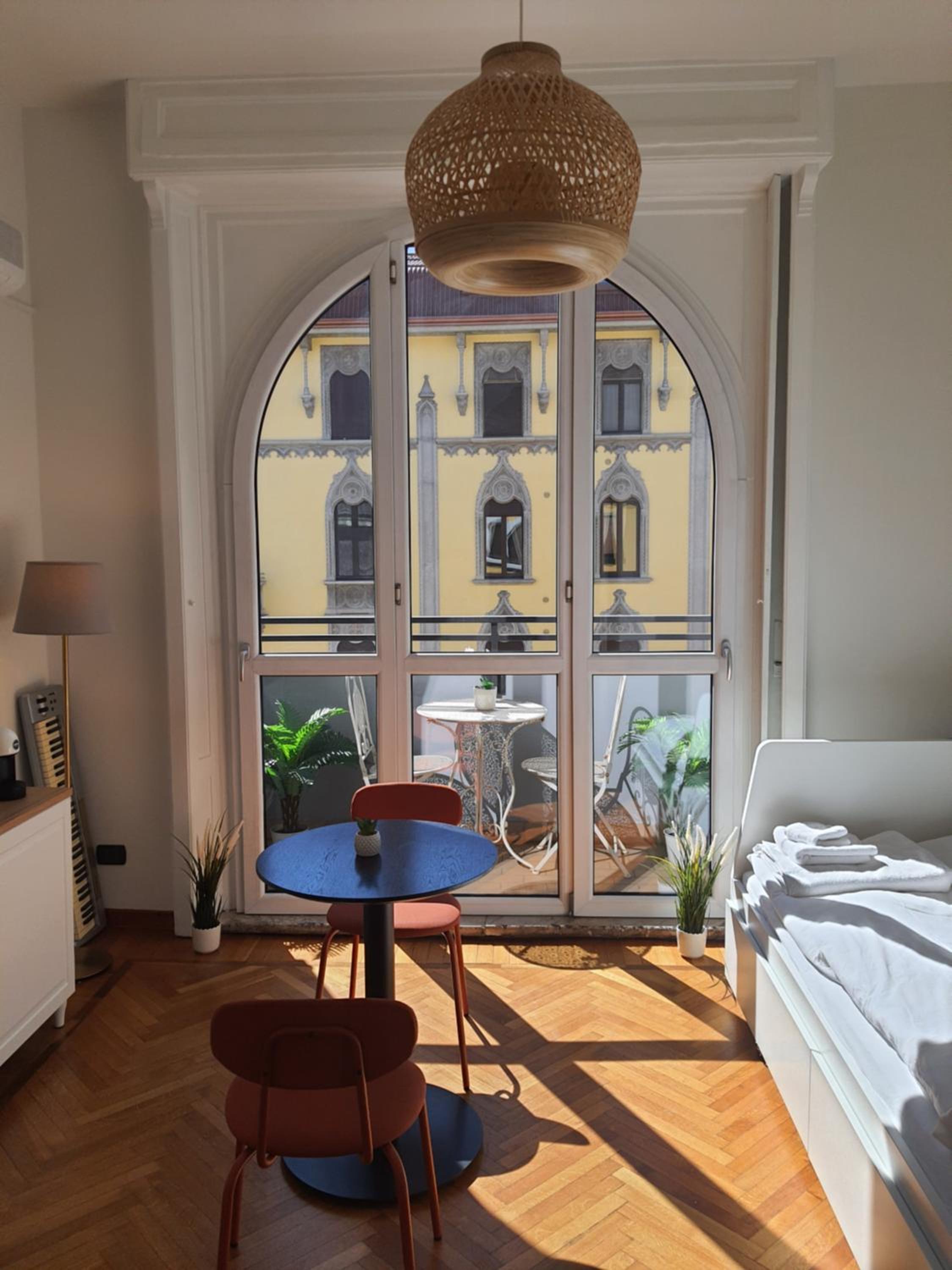 hotel room