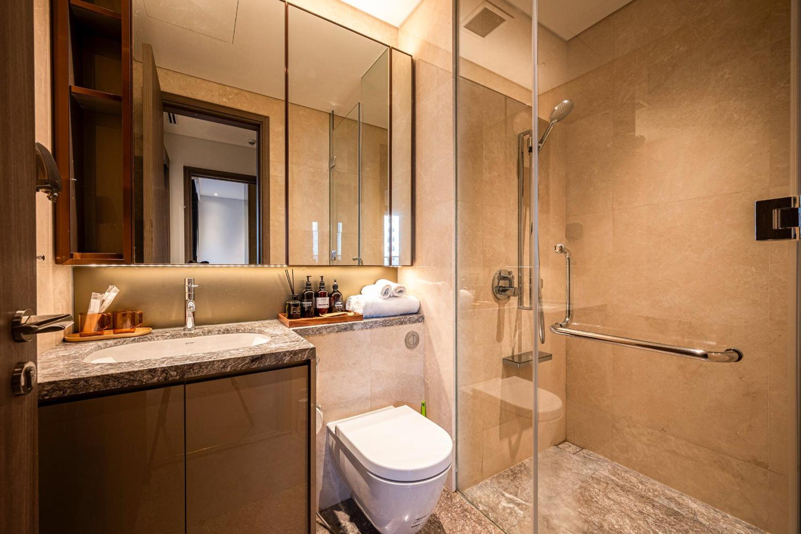 MarQ Luxury Apartment 48 Gym, City Center, Infinity Pool, Netflix