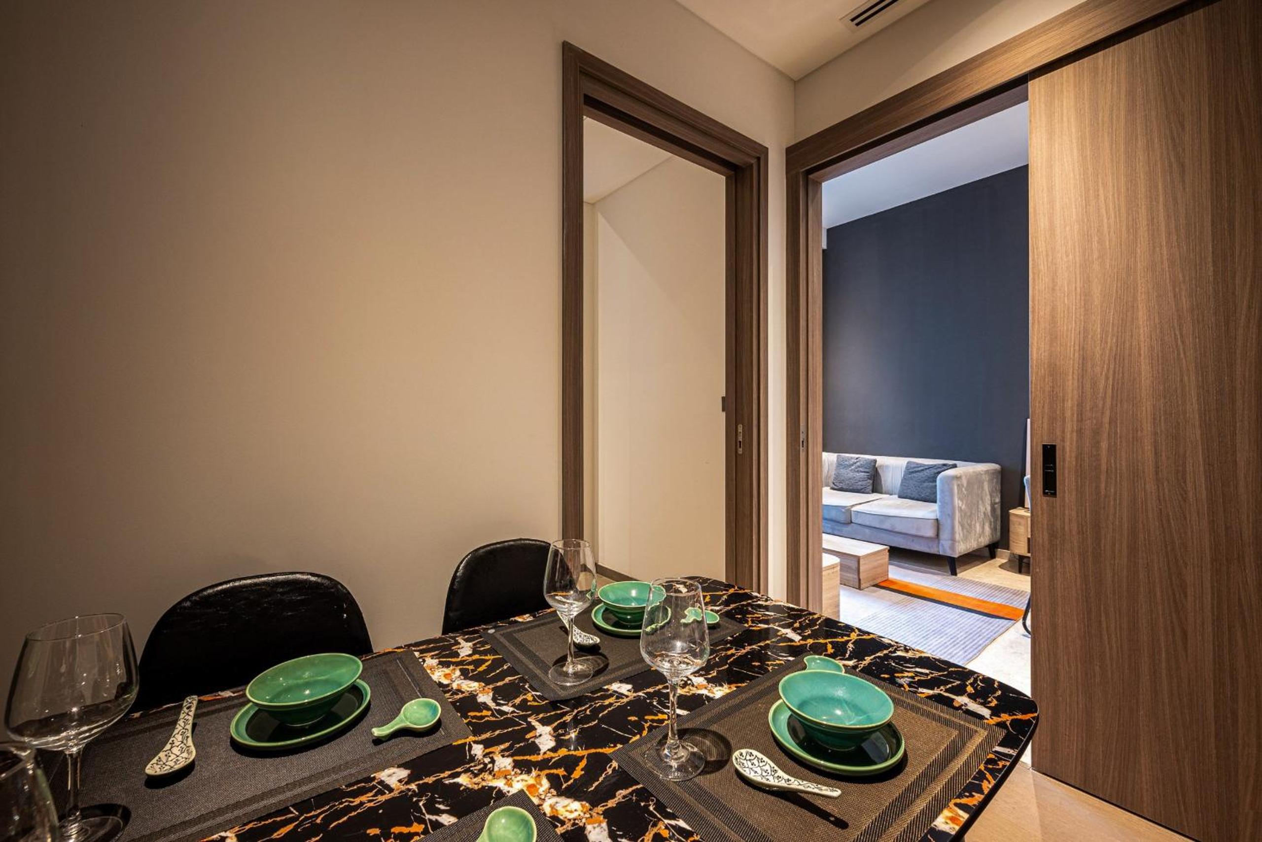 MarQ Luxury Apartment 48 Gym, City Center, Infinity Pool, Netflix