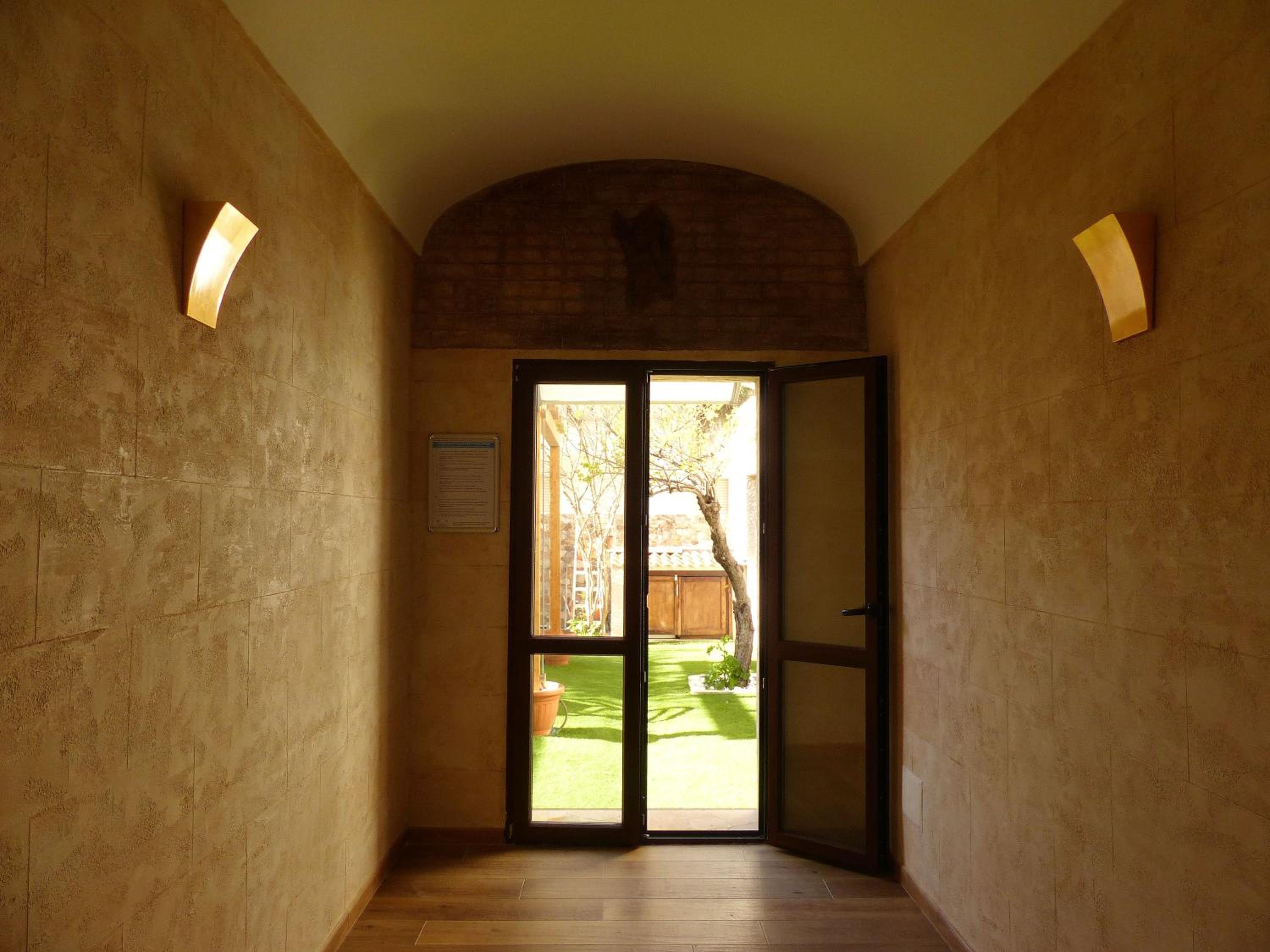 Photo 34