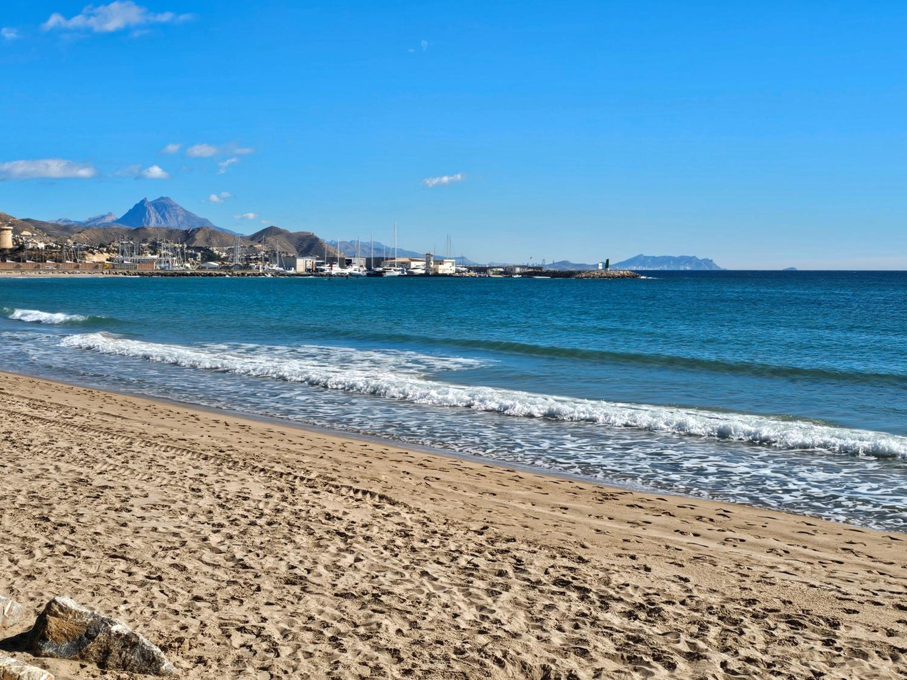 El Campello Beach Suites