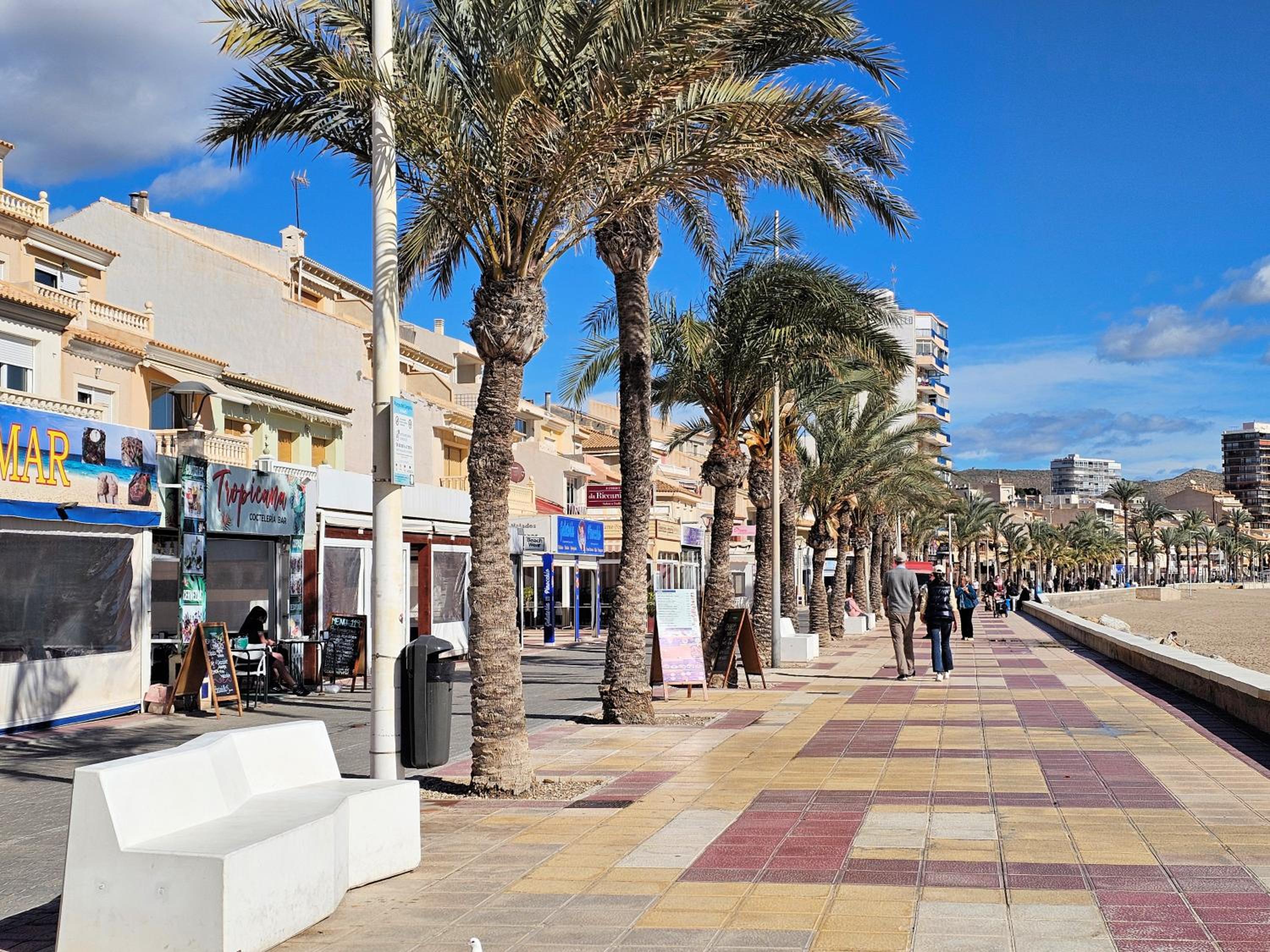 El Campello Beach Suites