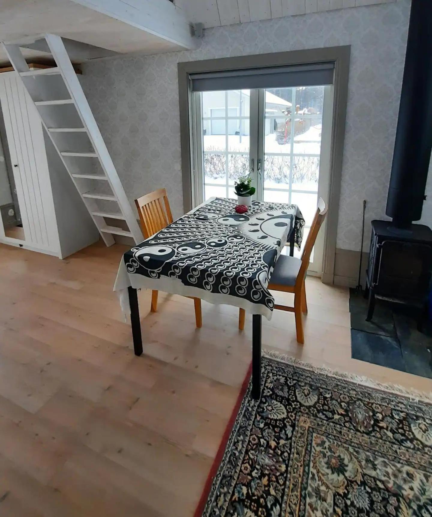 Charmigt hus och mysigt boende! view 2
