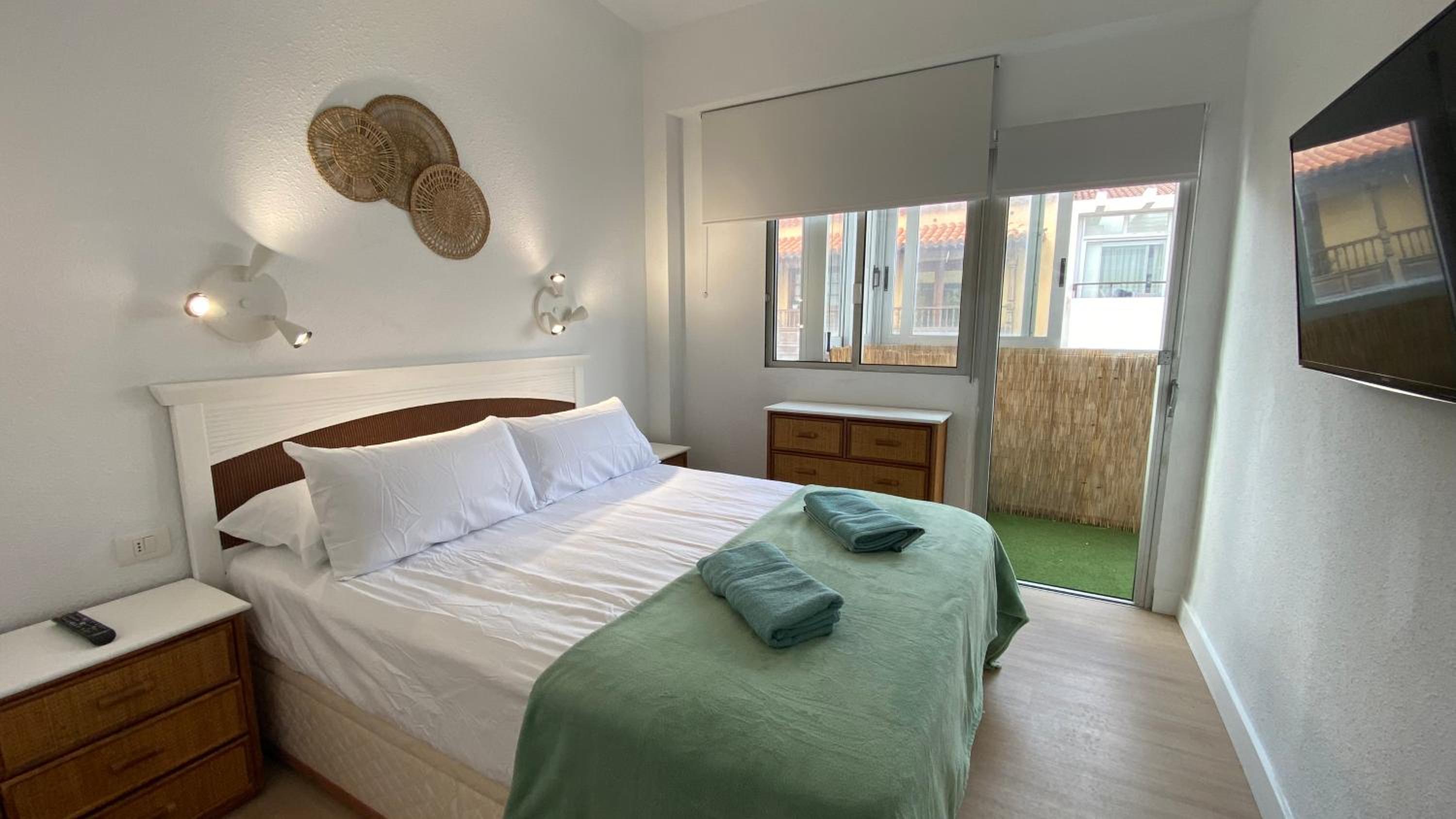 Apartamento a 40 metros de Playa San Telmo y Lago Martiánez view 4