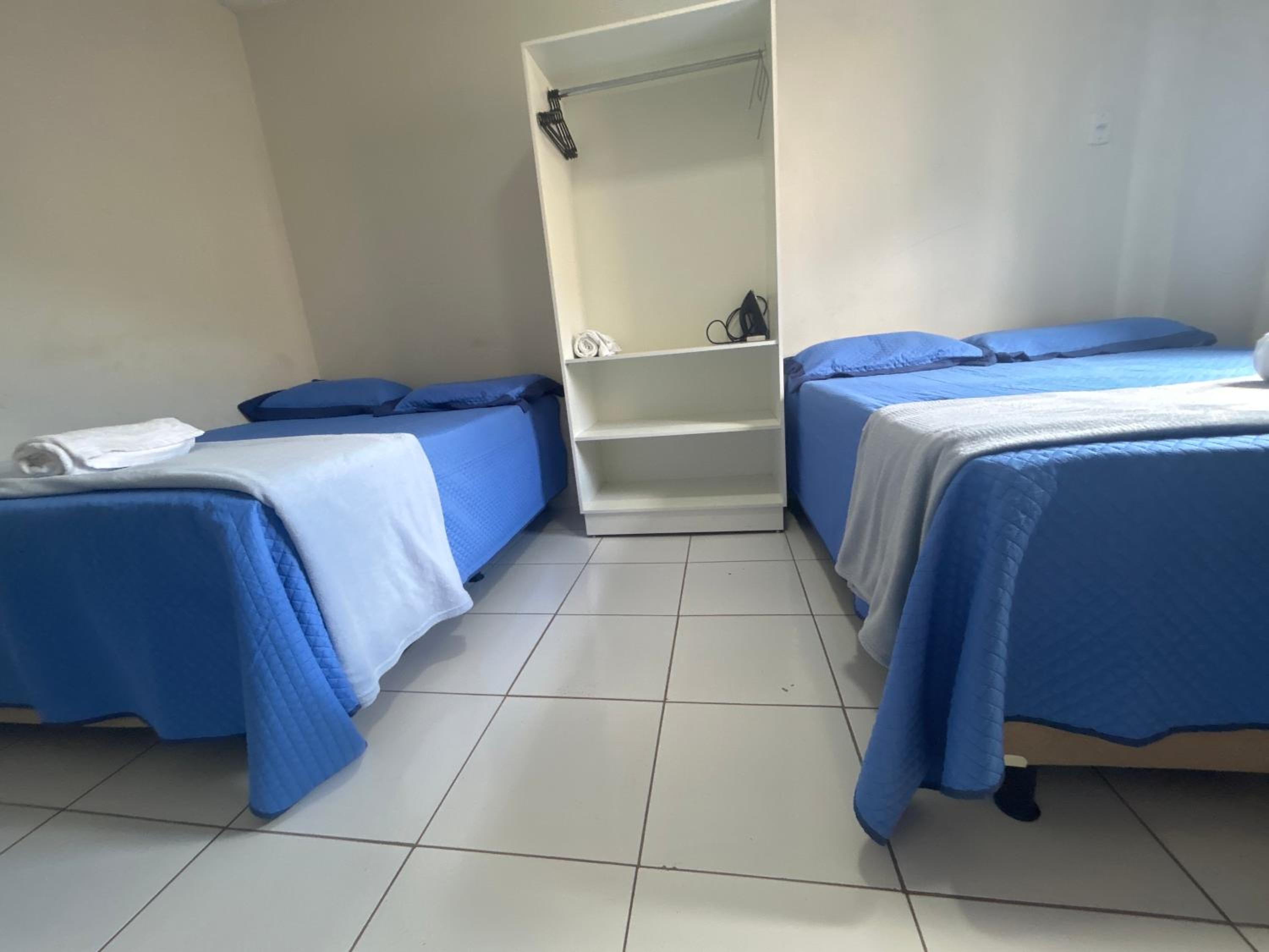 Até 08 pessoas, próximo ao shopping com garagem