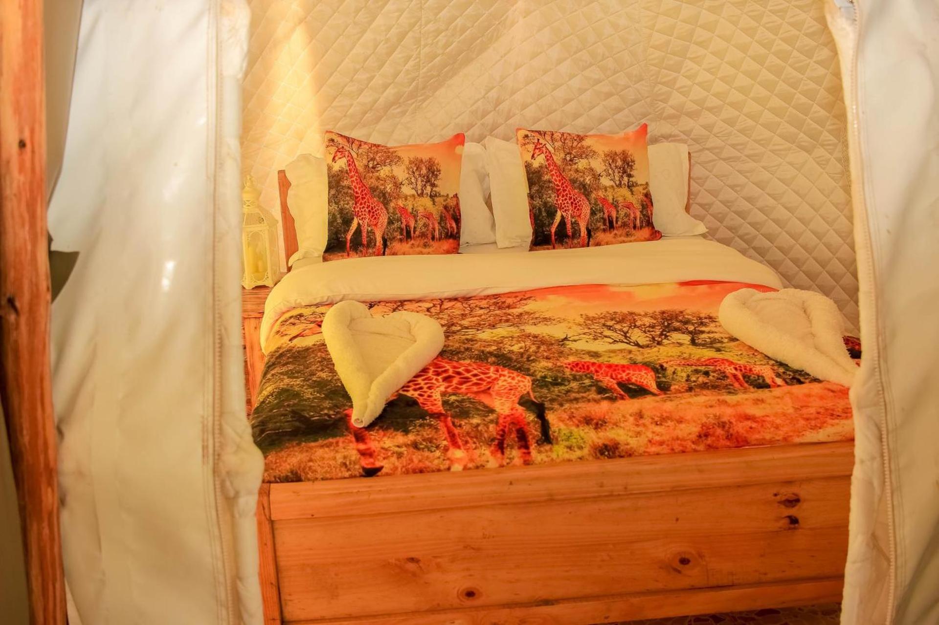 Amanya Sleeps 4 with Tent Views view 5