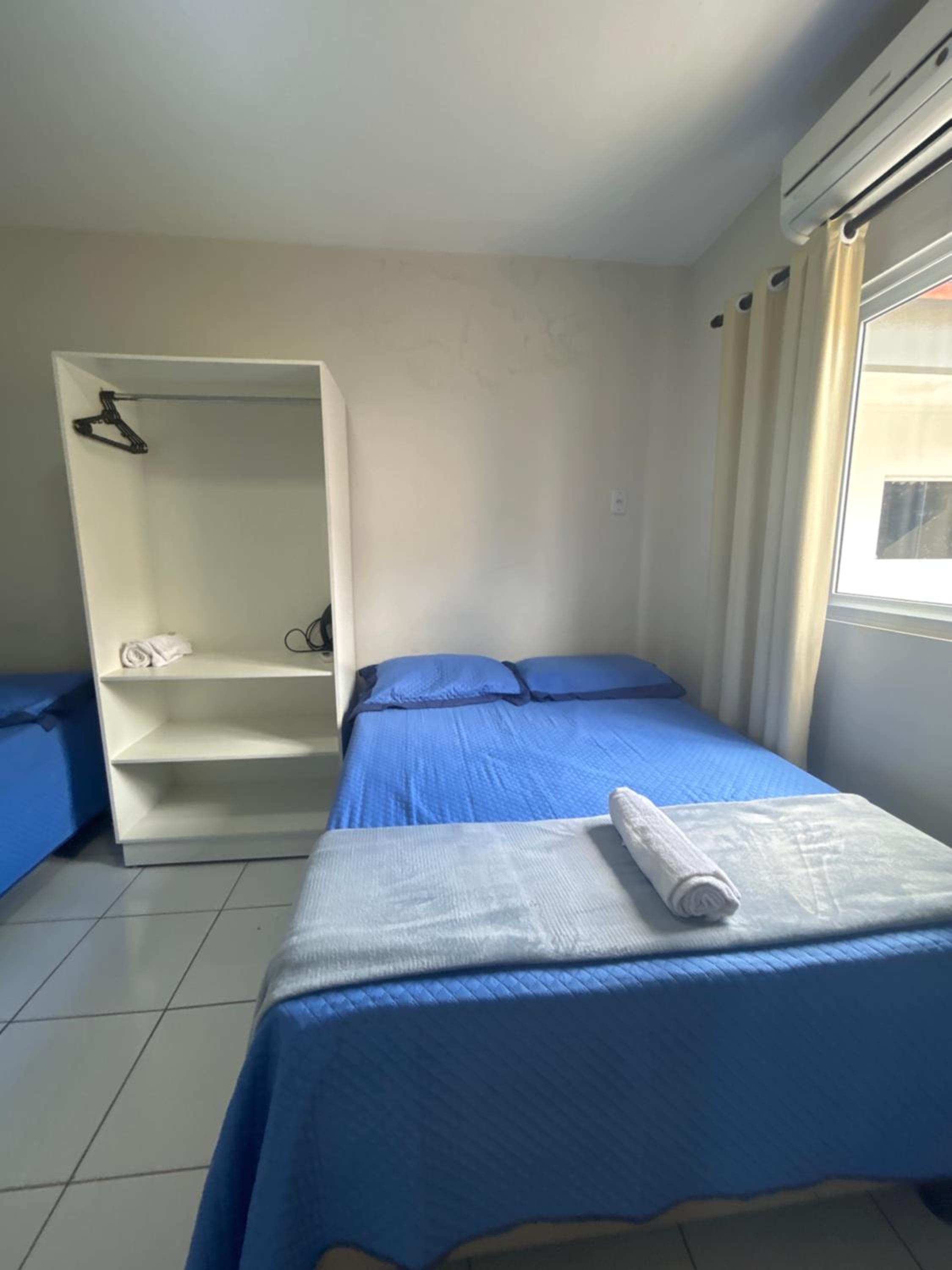 Até 10 pessoas, próx. ao shopping, ar condicionado, garagem apt A