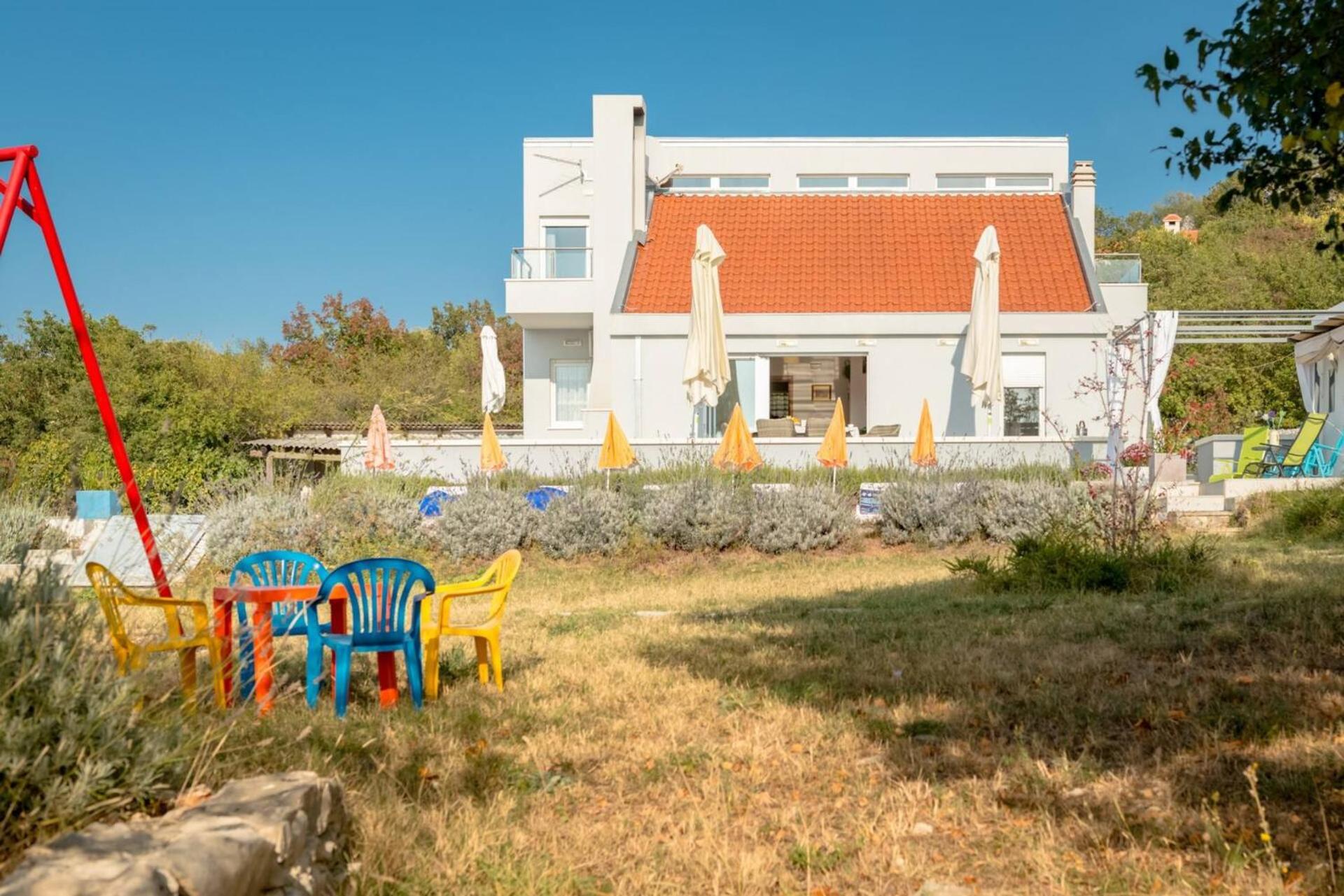 Rustic Villa Florice with a pool