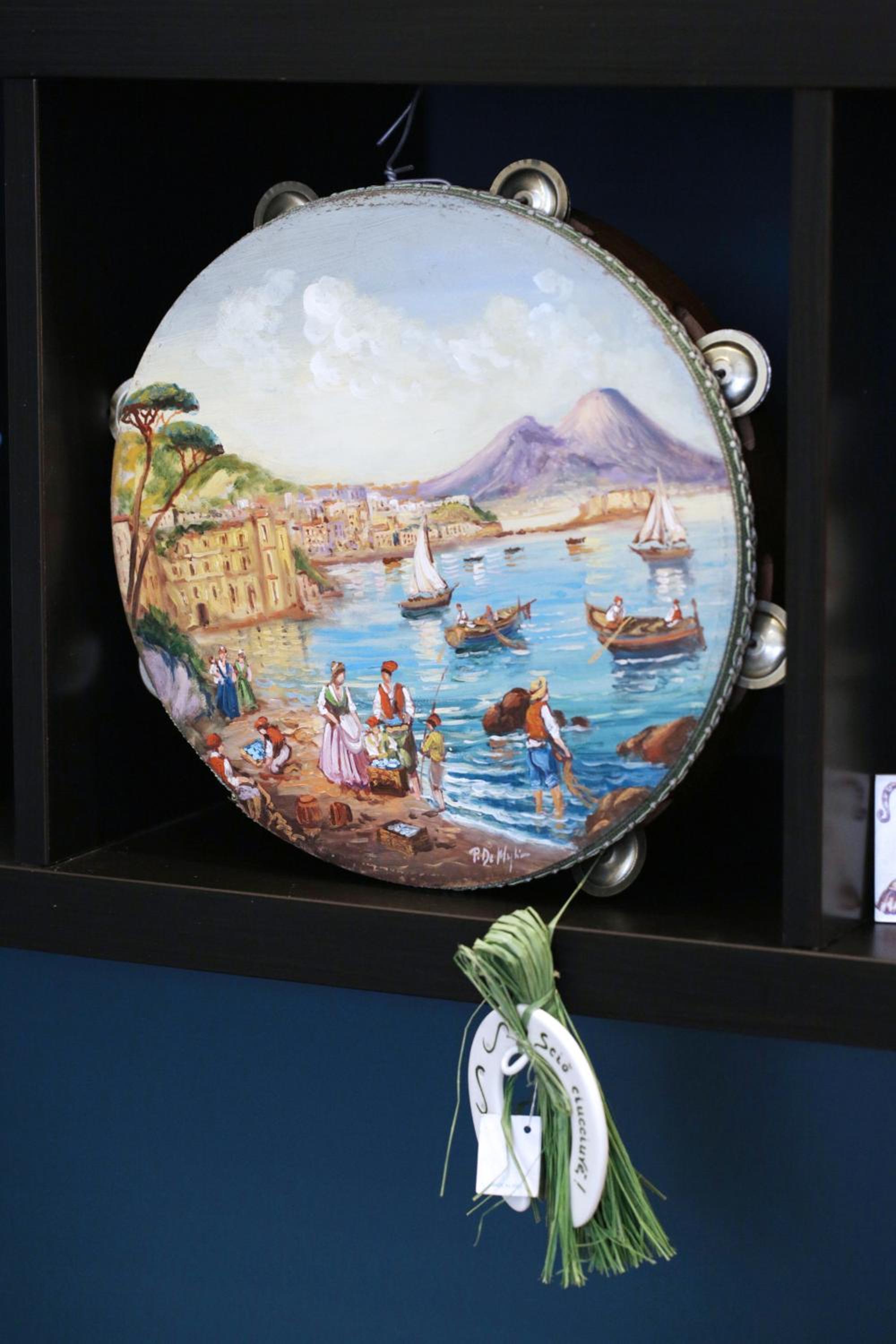 Palazzo Ferrara en Naples — other