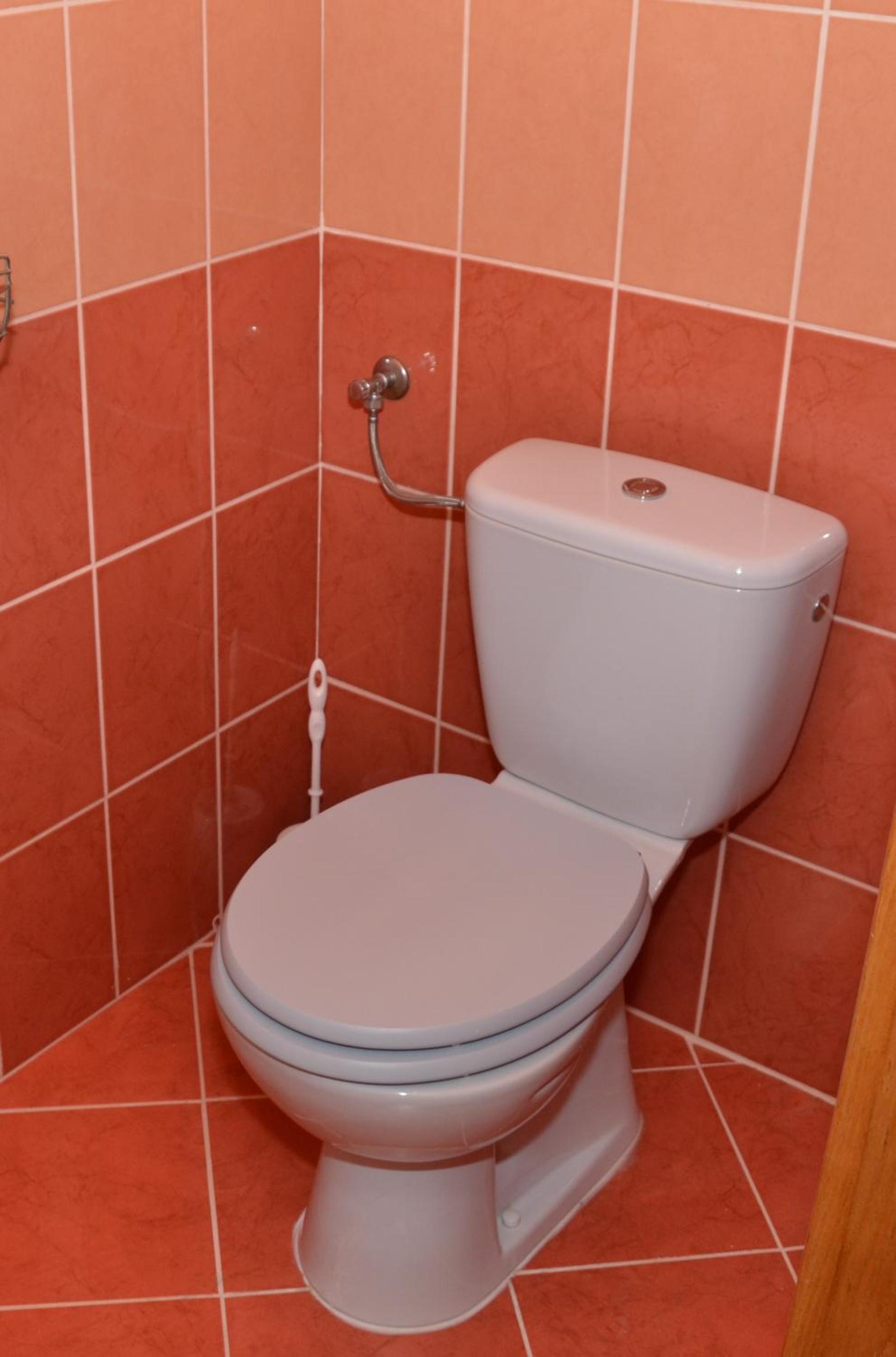 Makra-tető Öregtölgy Apartman