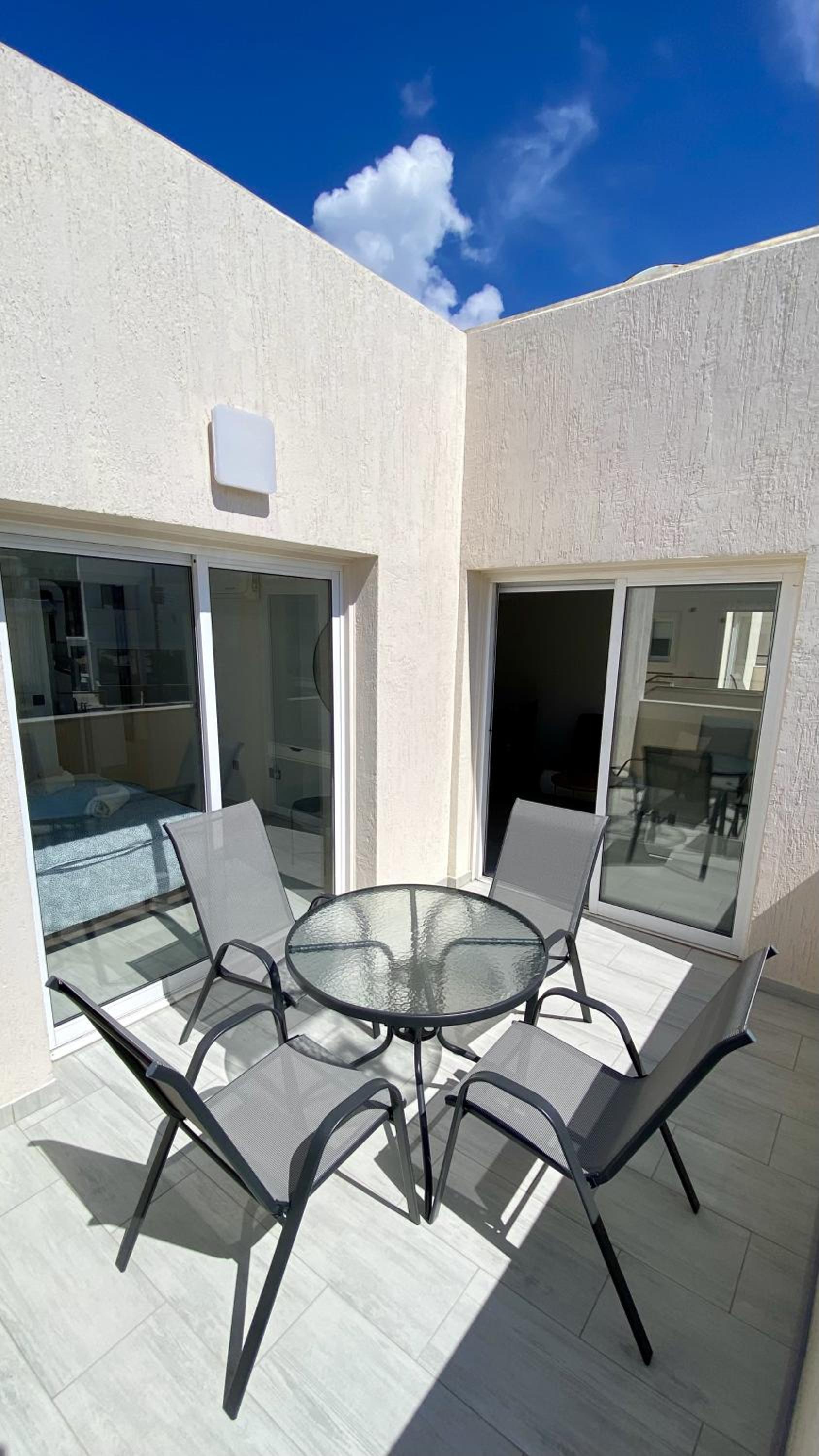 Deluxe Apartment Limnaria 155