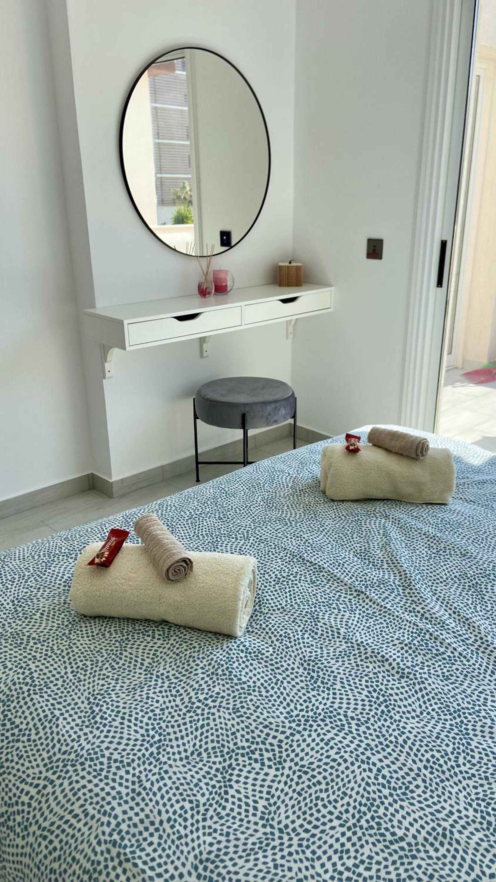 Deluxe Apartment Limnaria 155