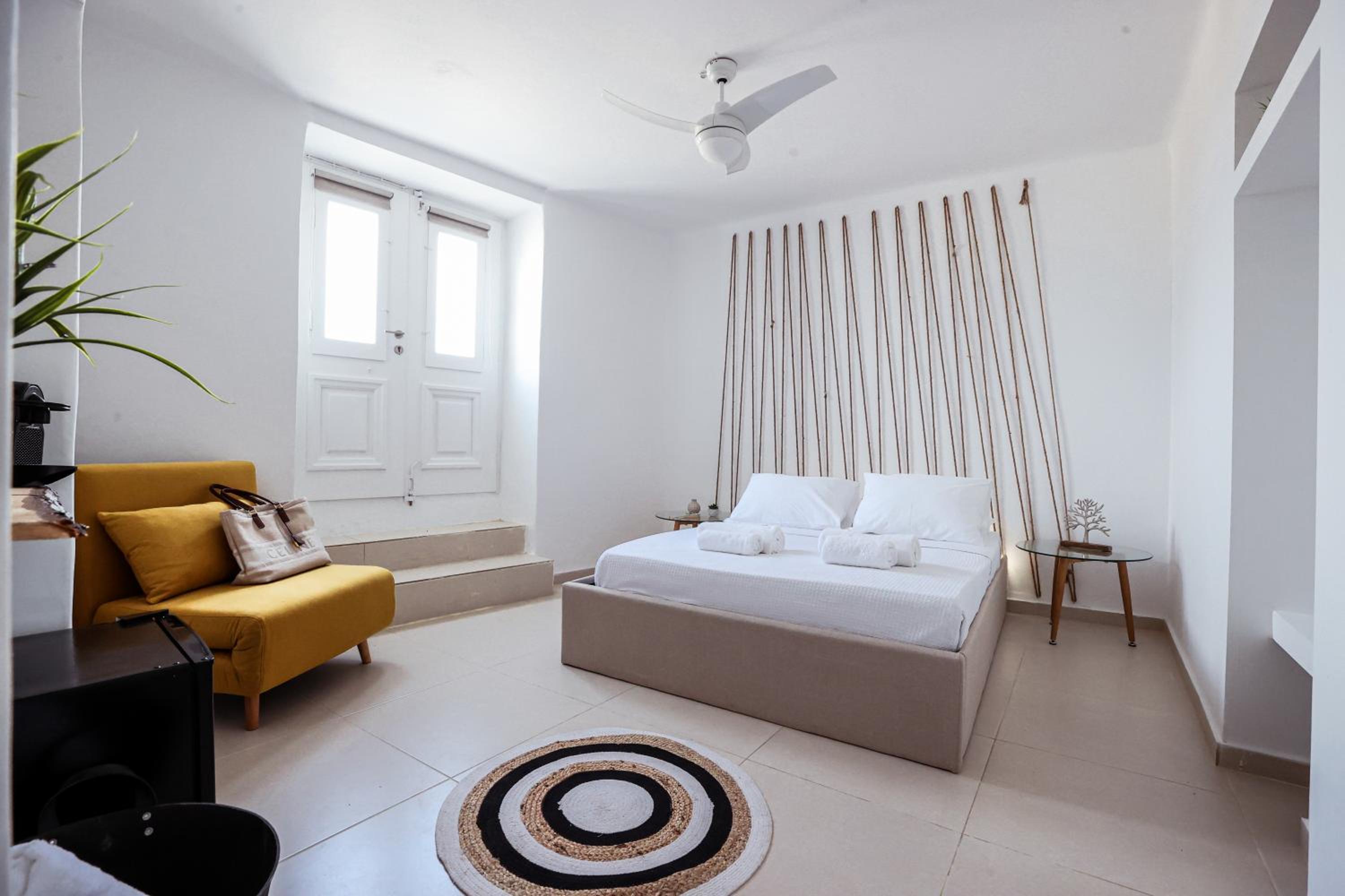 Whitelist Suite Paraportiani in MykonosTown