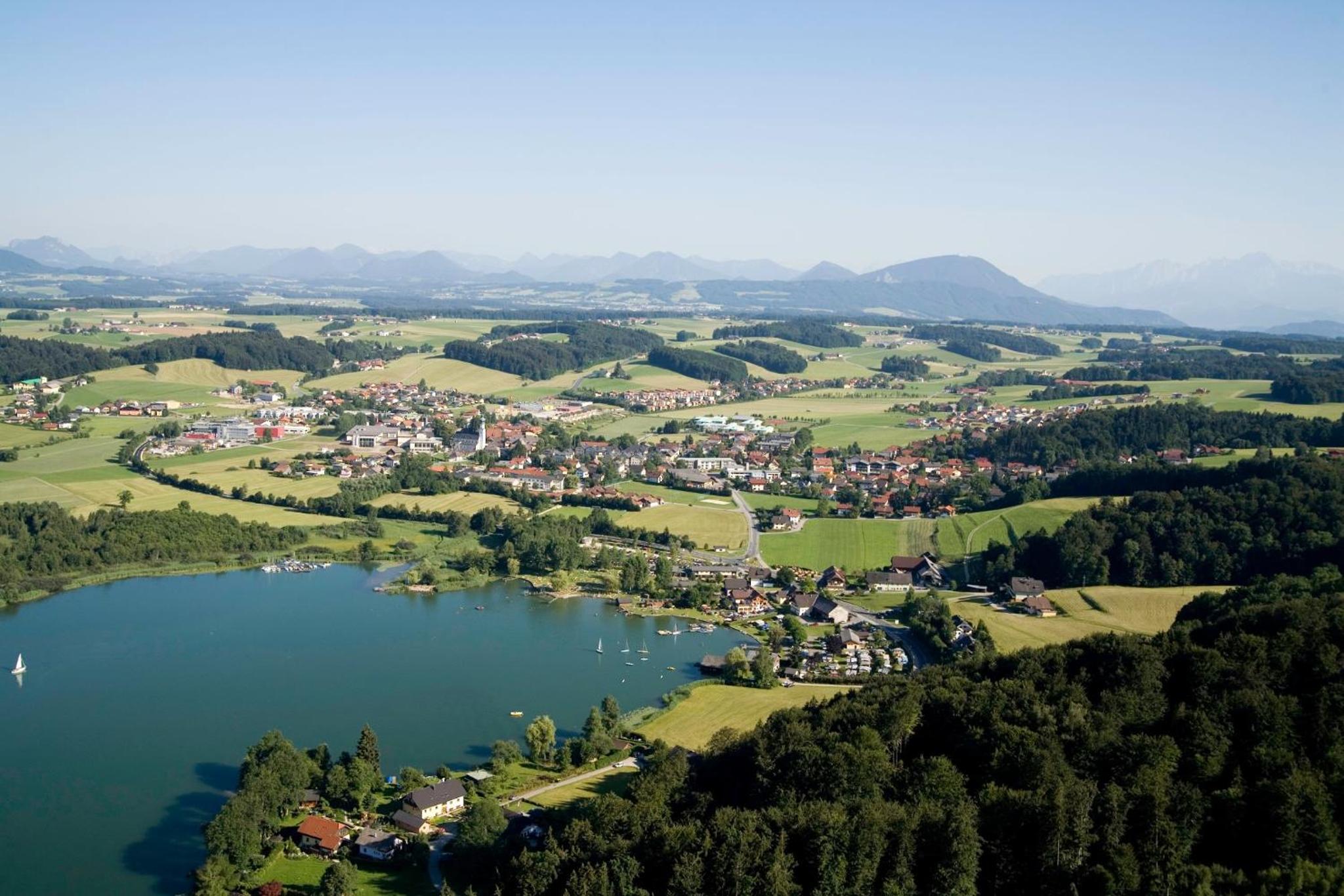 Exklusives Seehaus LAKEHOUSE in Bestlage mit privaten Sandstrand und eigenem Boot und SUP