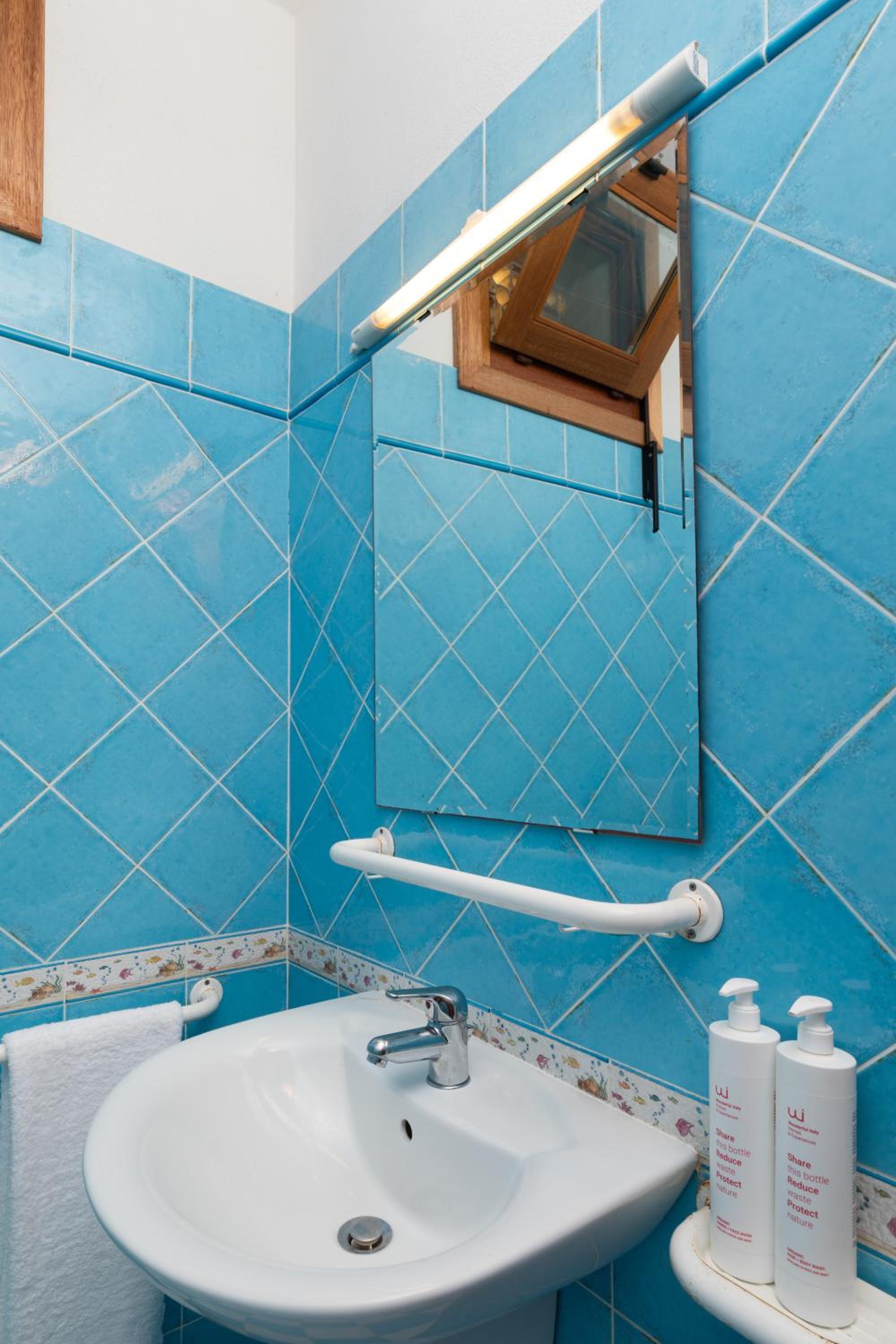 Casa Elicriso a La Maddalena photo 4