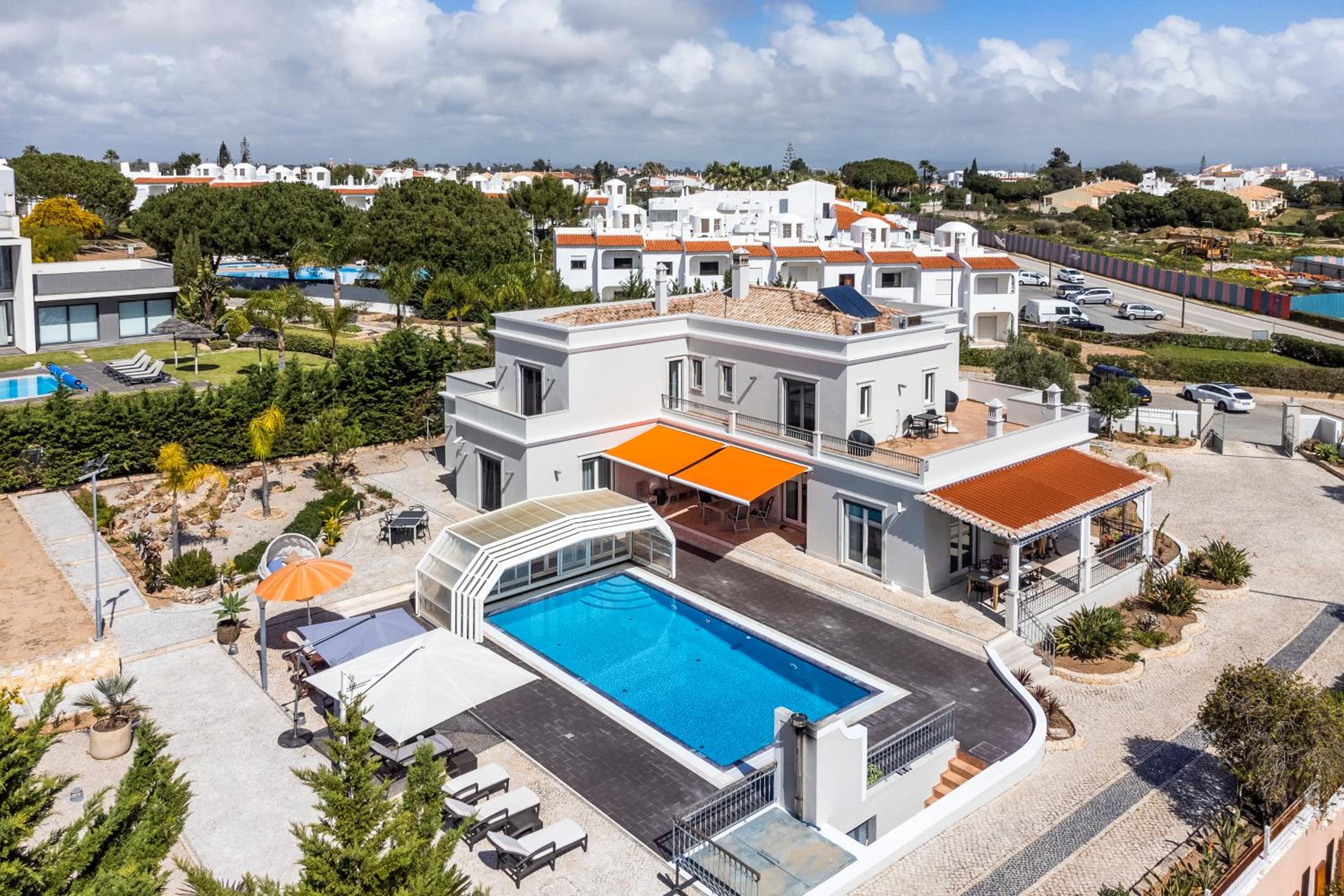 Luxury villa (10 pax) near the beach view 2