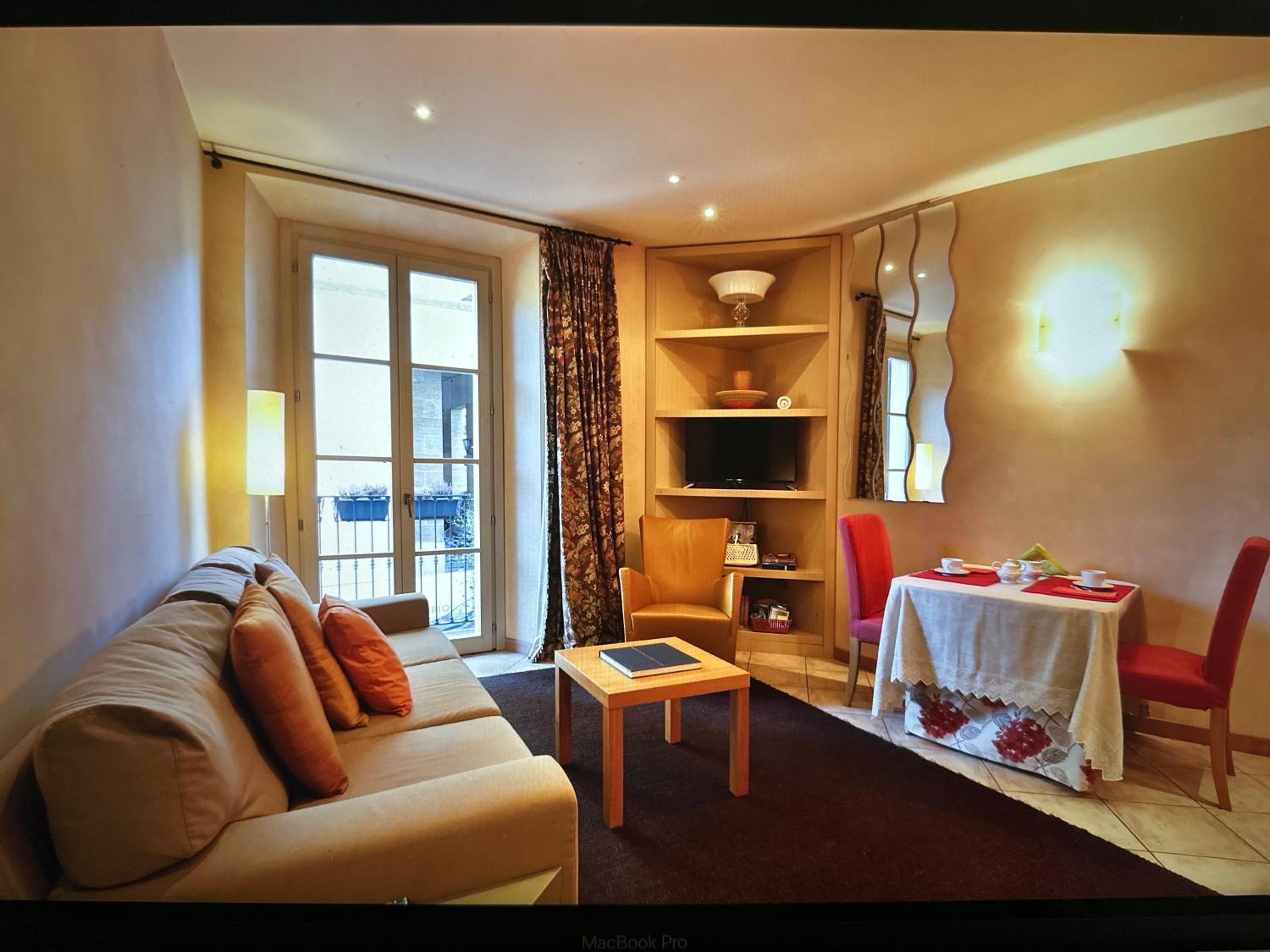 Cernobbio lake suites