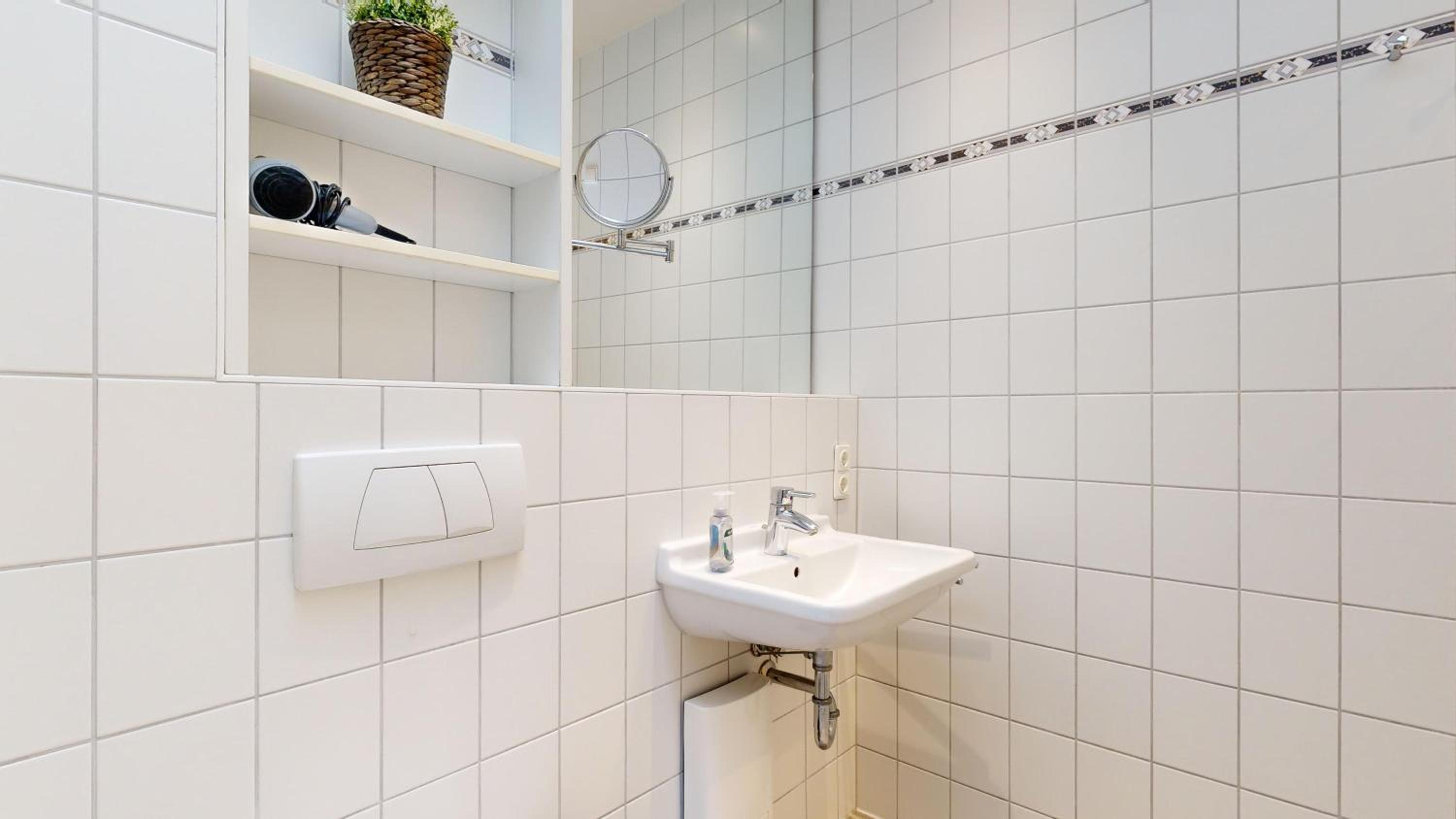 strandnahe FeWo mit Schwimmbad im Haus, Liebeskind 80, Binz
