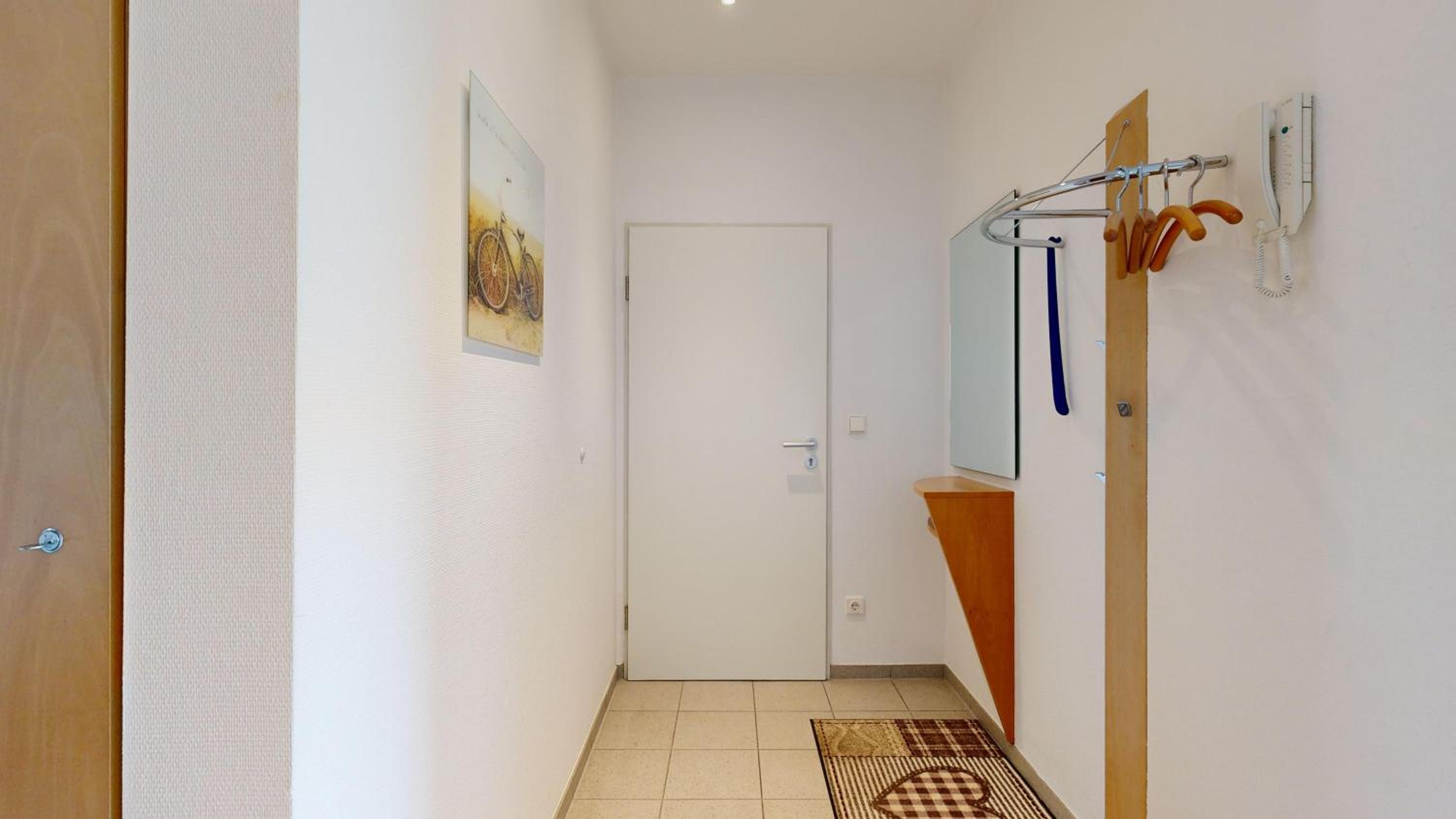 strandnahe FeWo mit Schwimmbad im Haus, Liebeskind 80, Binz