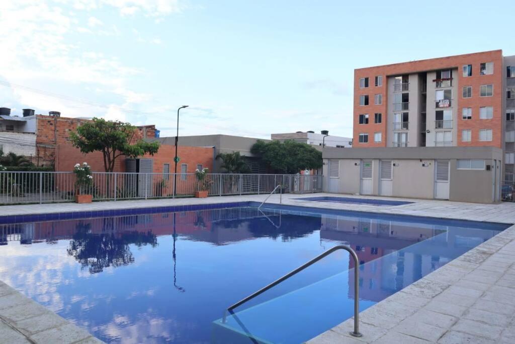 Cómodo Apartamento Amoblado en Condominio