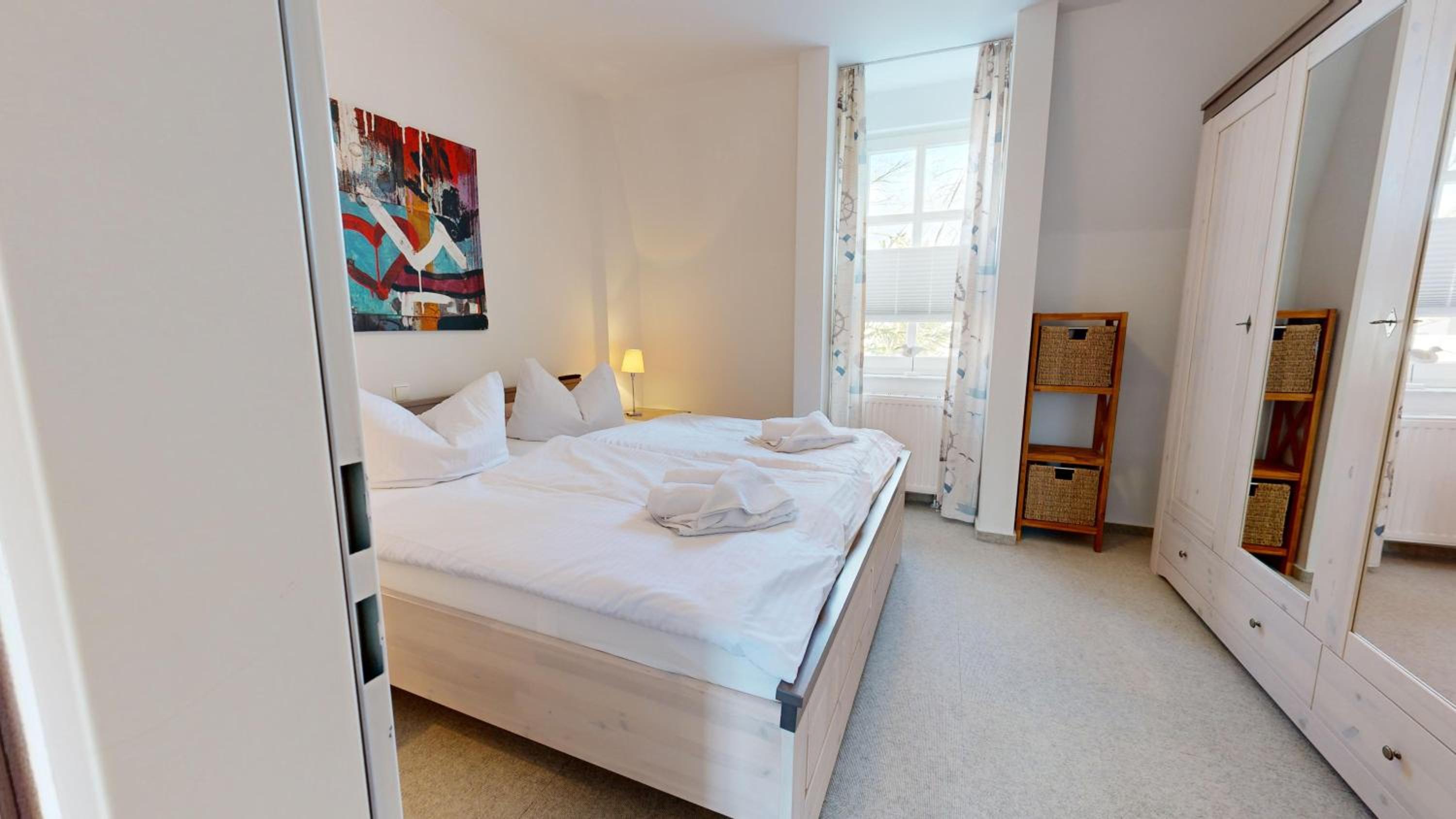 strandnahe FeWo mit Schwimmbad im Haus, Liebeskind 80, Binz