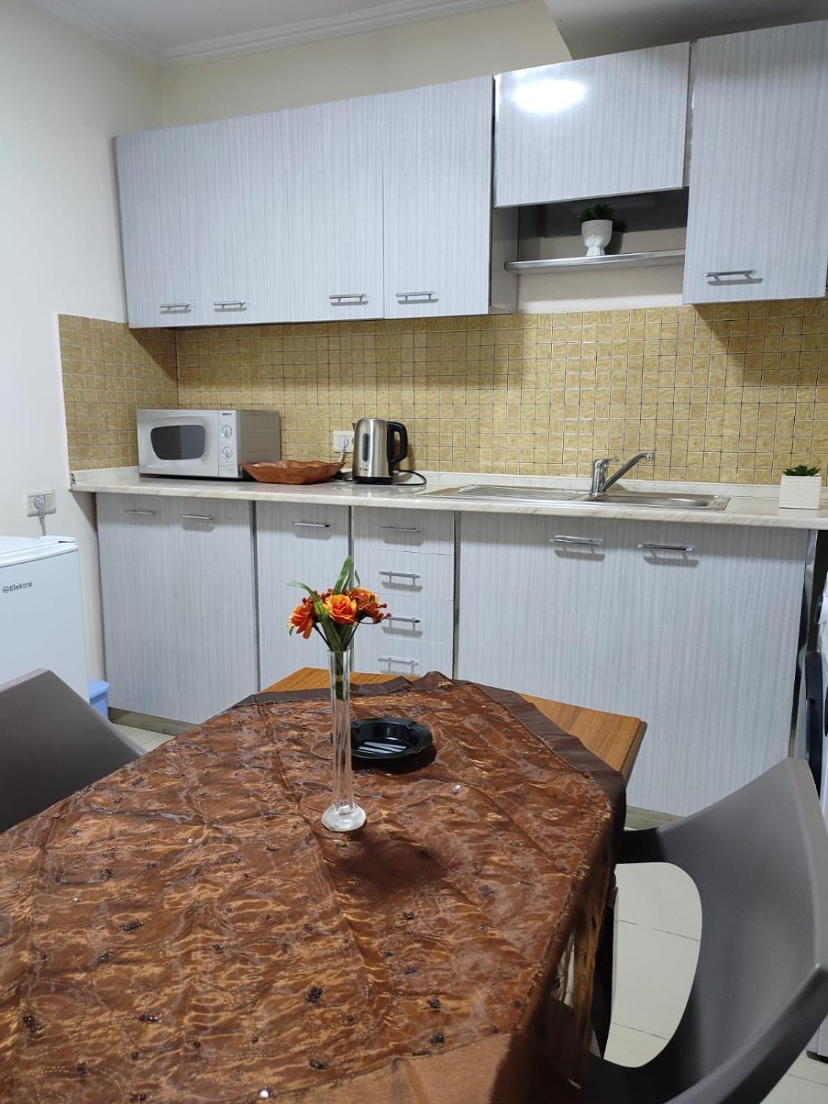 LB Apartments