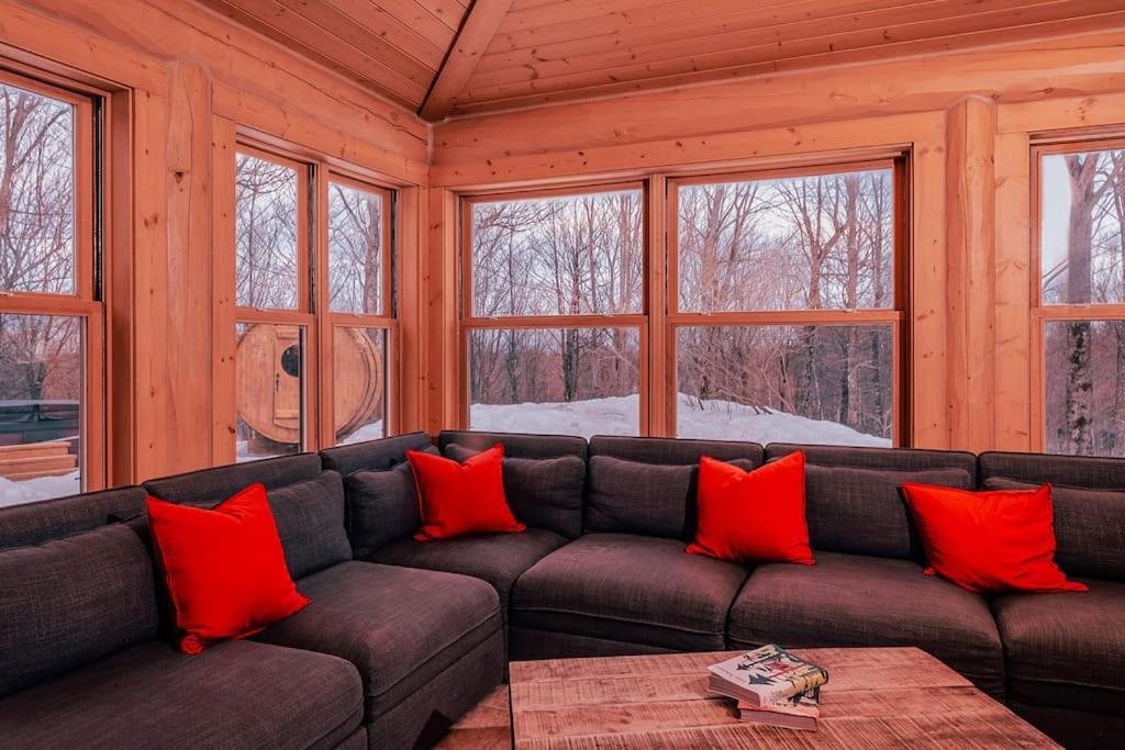 Private Hot Tub Sauna Indoor Pool Nyctale Fiddler Lake