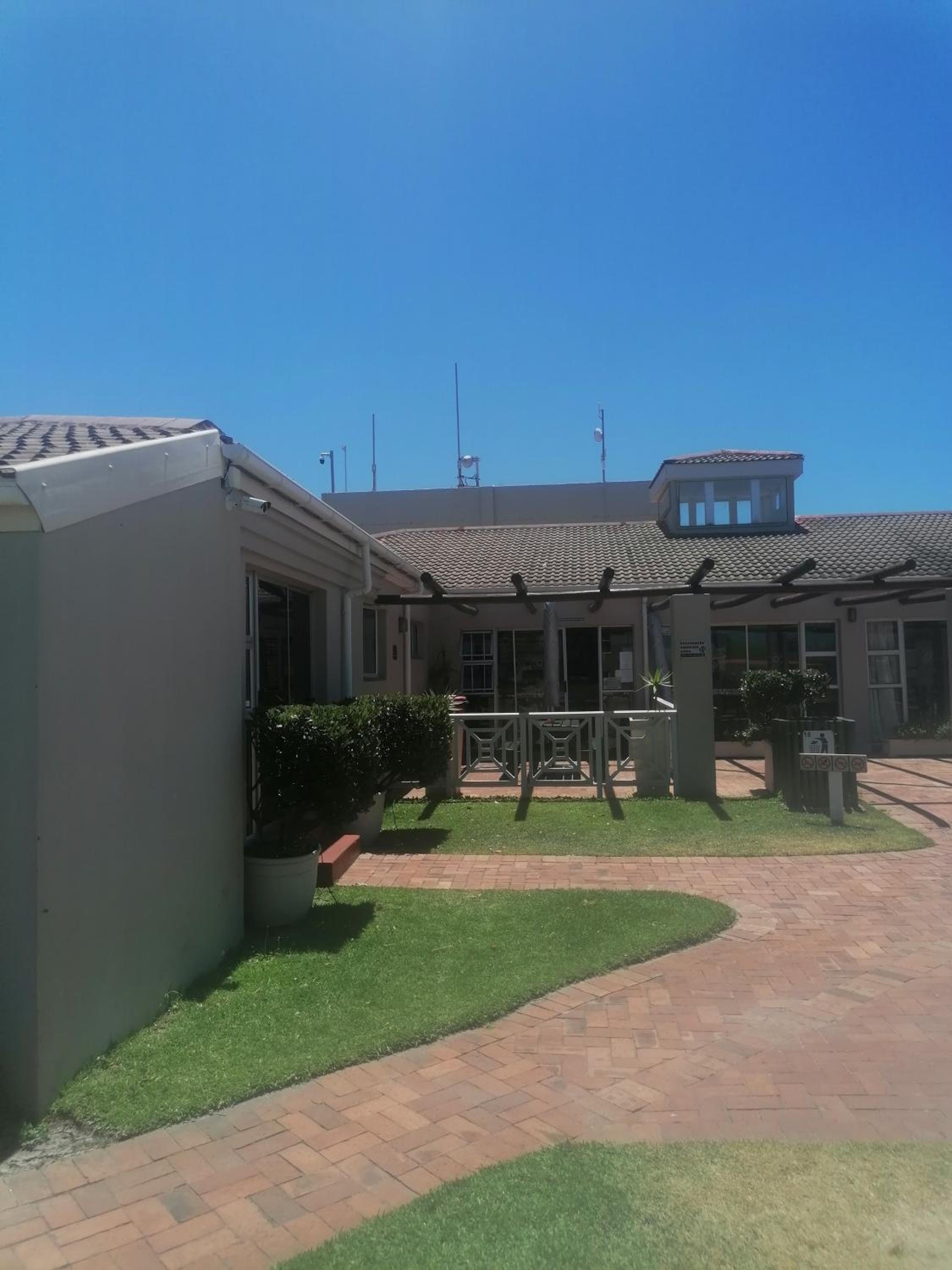 143 Hermanus Beach Club view 4
