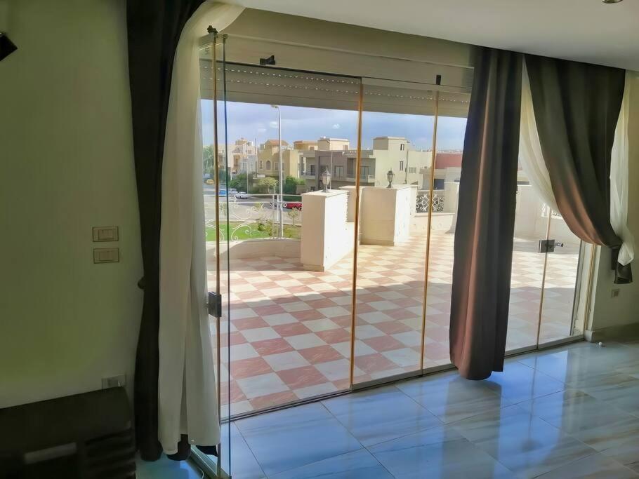Luxurious Roof Top Apartment, Hanna's Home