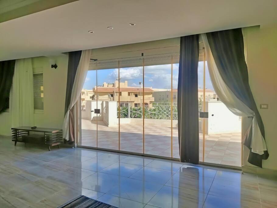 Luxurious Roof Top Apartment, Hanna's Home