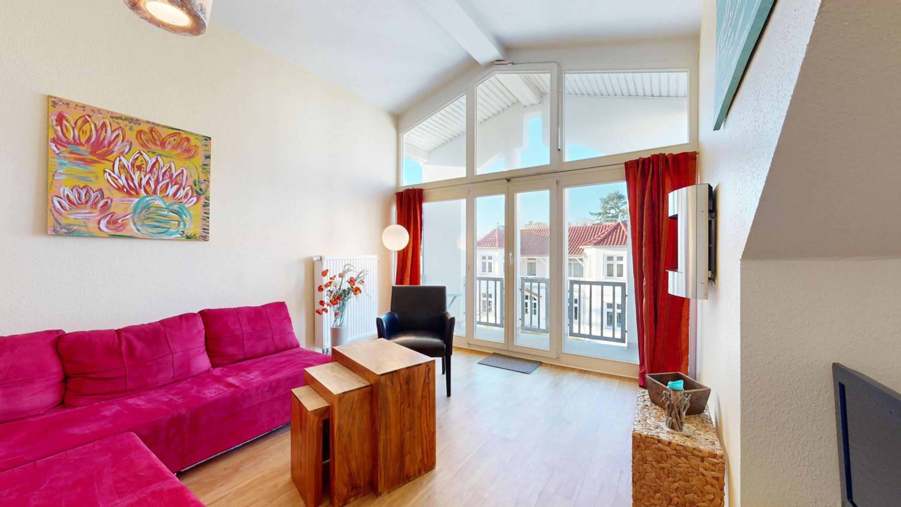 strandnahe FeWo mit 2 Schlafzimmern und Balkon, Villa Strandidyll, Binz