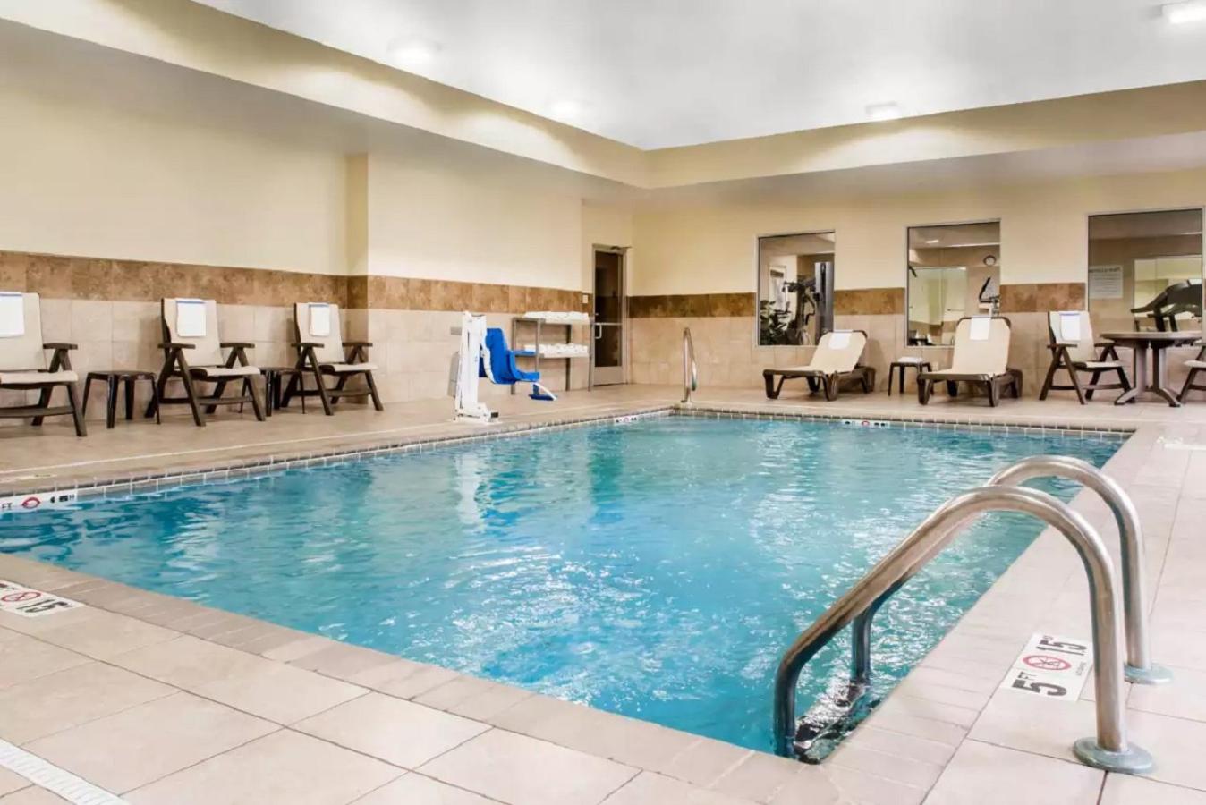 Comfort Inn & Suites Porter near Indiana Dunes, 사진 17