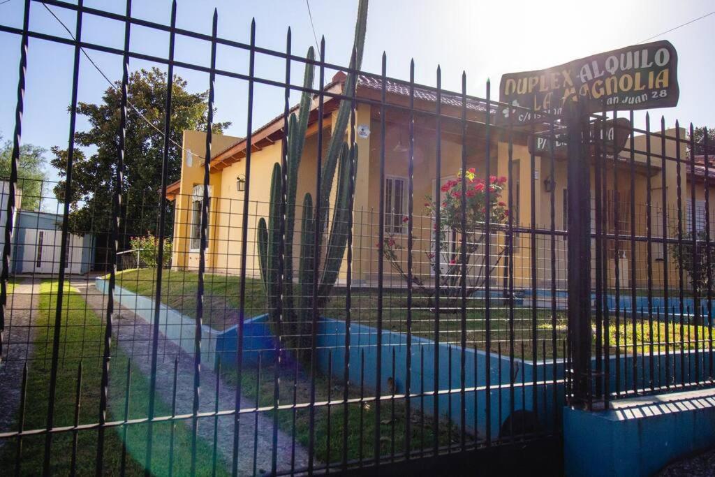 Duplex 1 la magnolia con piscina compartida