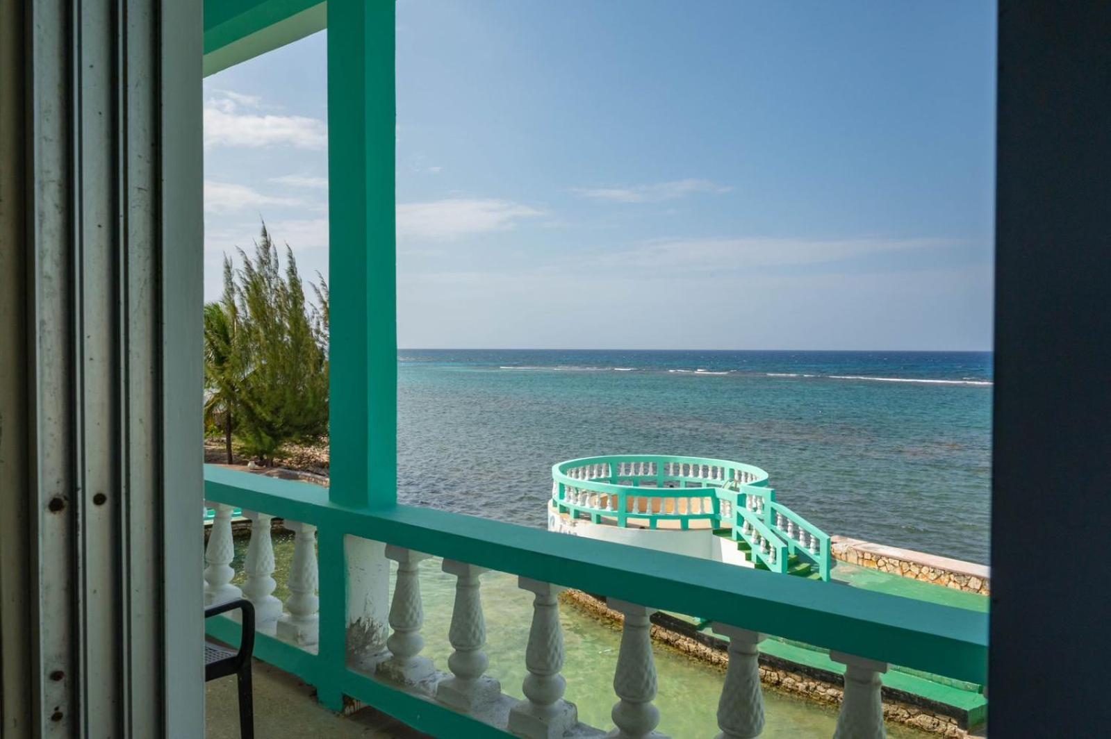 Ocean Front Triple Room at Sahara Hotel