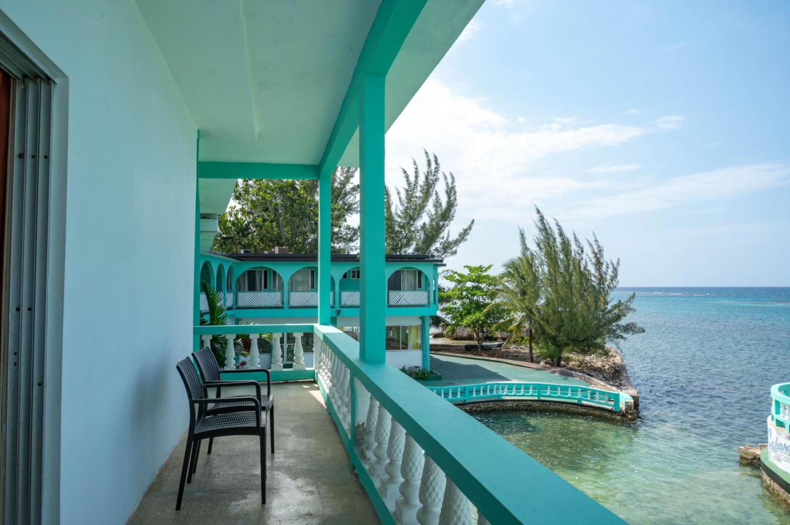 Ocean Front Triple Room at Sahara Hotel